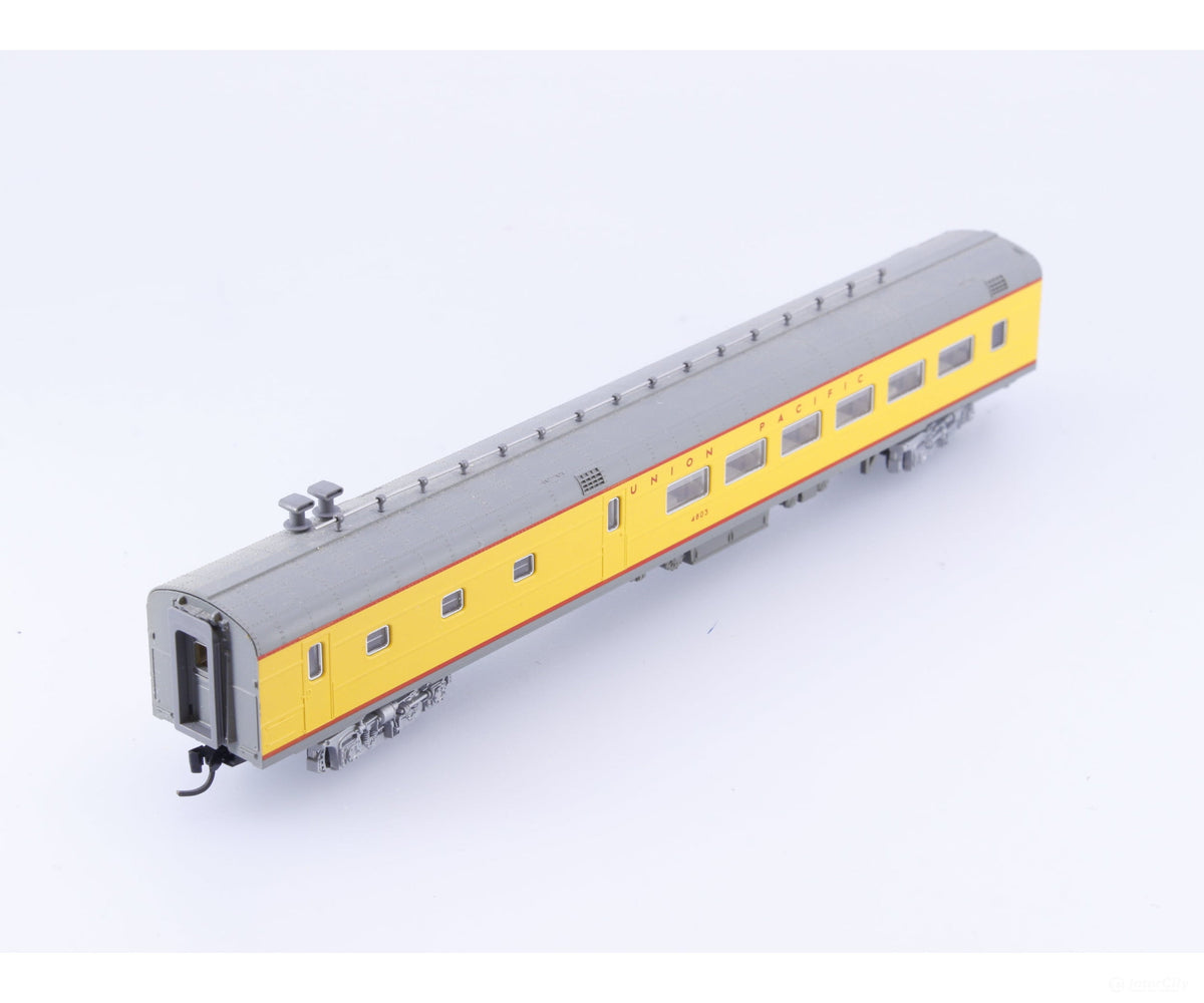 Kato 4803 N Combination Coach Union Pacific (UP) 4803 - Passenger Cars