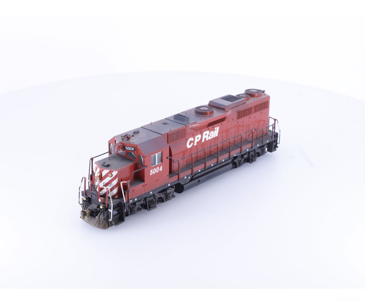 Kato 5004 HO GP35 Diesel Locomotive Canadian Pacific (CP) 5004 Analog DC - Locomotives