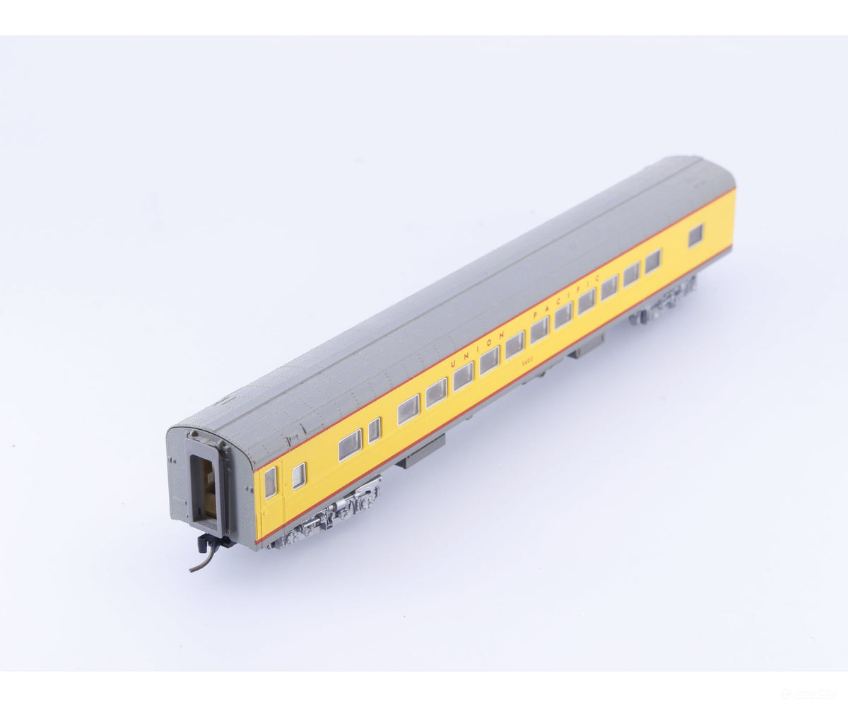 Kato 5402 N Passenger Coach Union Pacific (UP) 5402 - Passenger Cars