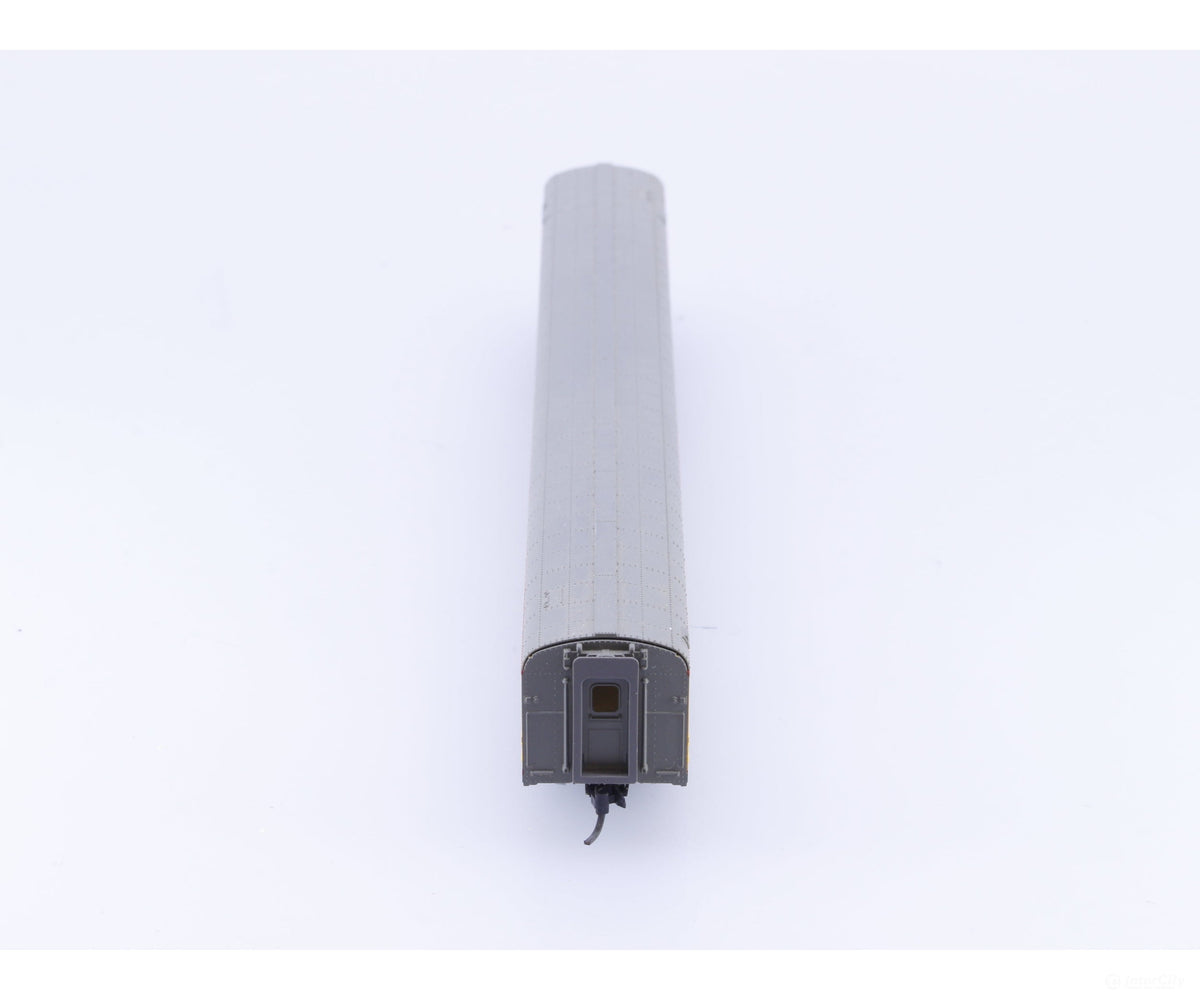 Kato 5433 N Passenger Coach Union Pacific (UP) 5433 - Passenger Cars