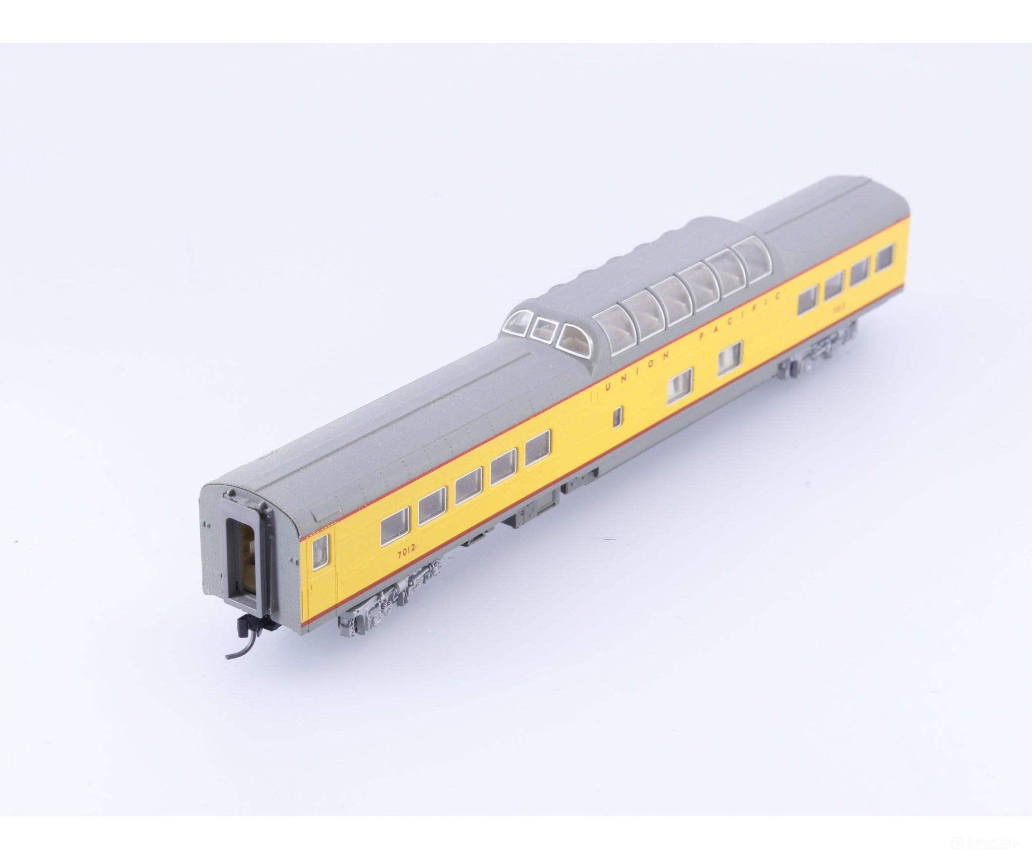 Kato 7012 N Dome Passenger Car Union Pacific (UP) 7012 - Passenger Cars