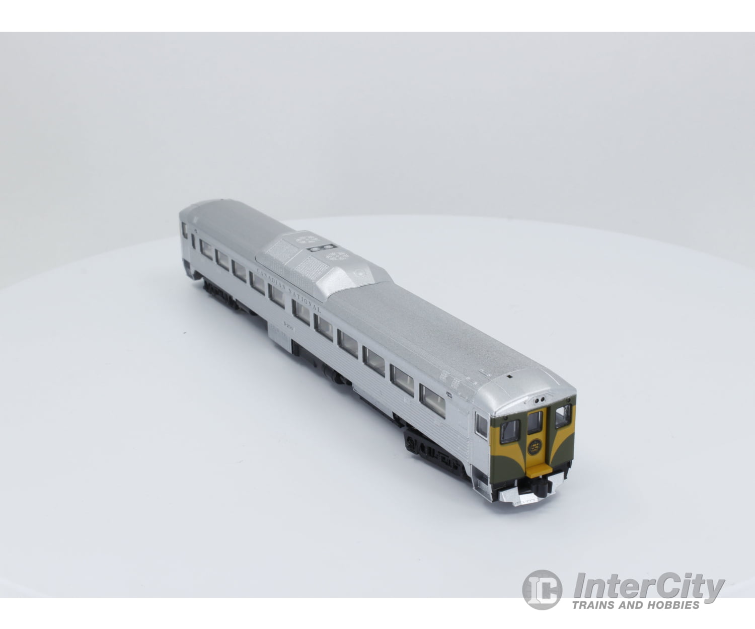 Kato D-200 N Rail Diesel Passenger Car Canadian National (Cn) (1) Analog Throttles & Power