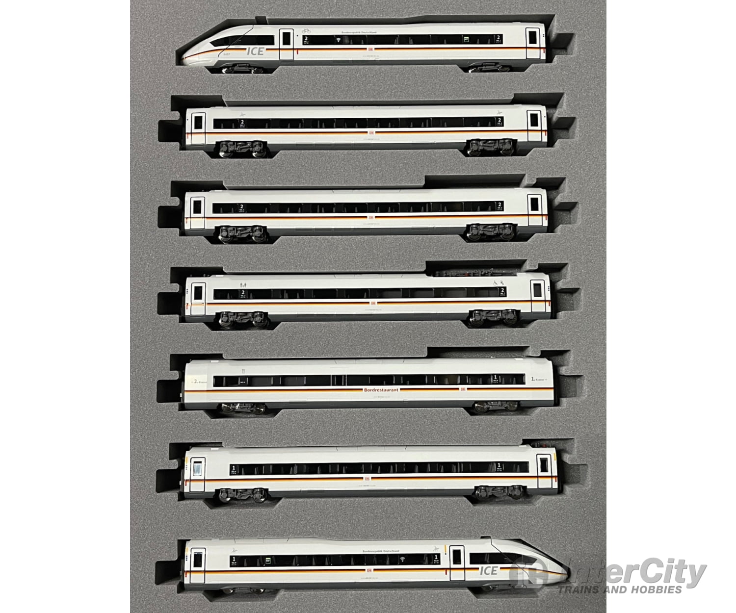 Kato N 10-1024 DB ICE 4 ’Federal Republic of Germany Flag’ (7-Car Basic Set) European Locomotives