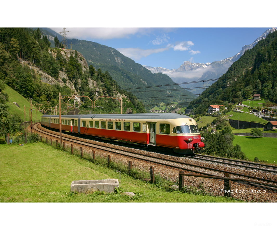 Kato N 10-781 SBB RAe TEE II Gottardo 6-Car Train (Analog DC) - Locomotives