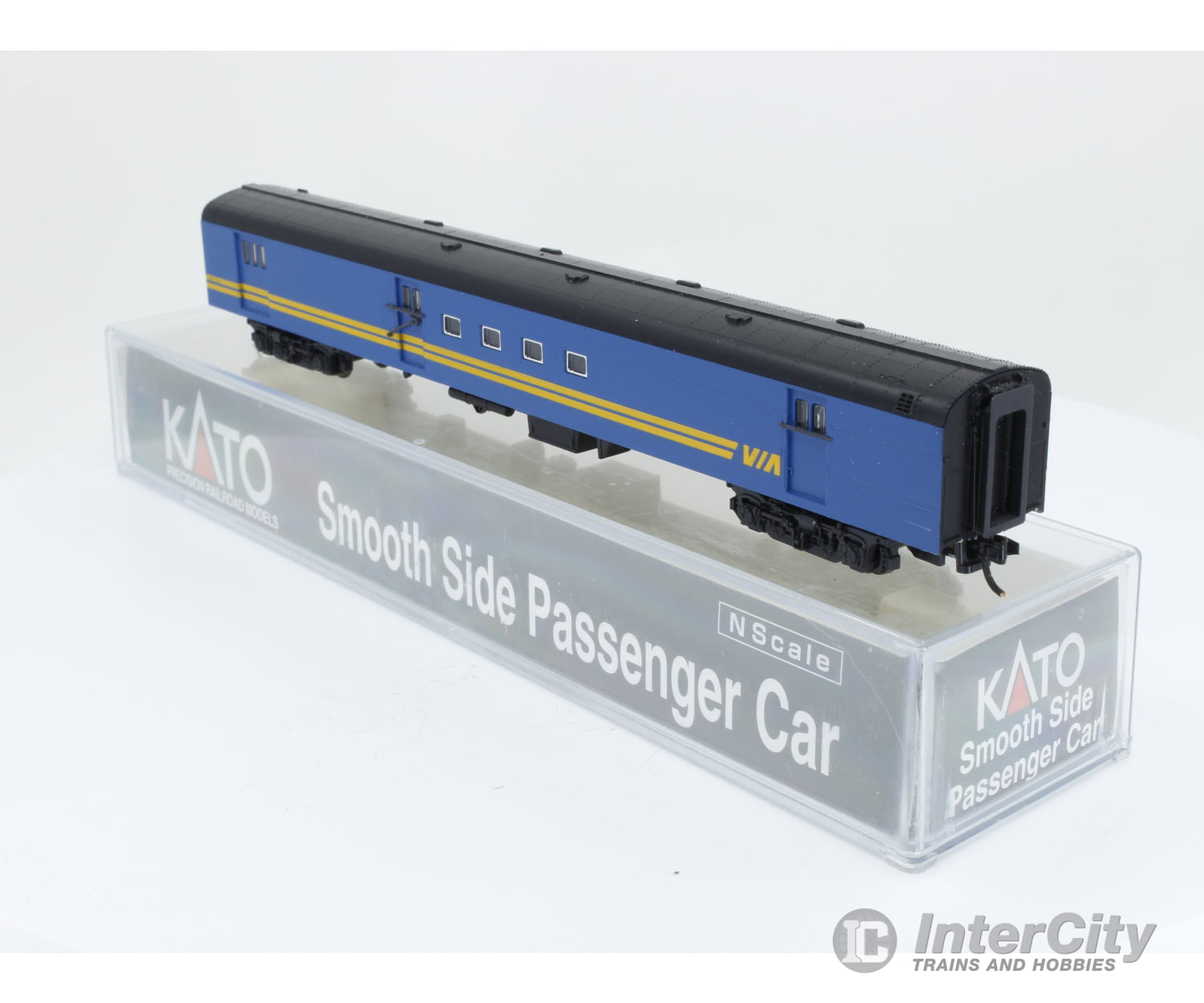 Kato Smooth Side Passenger Car Via Rail (Via) Cars