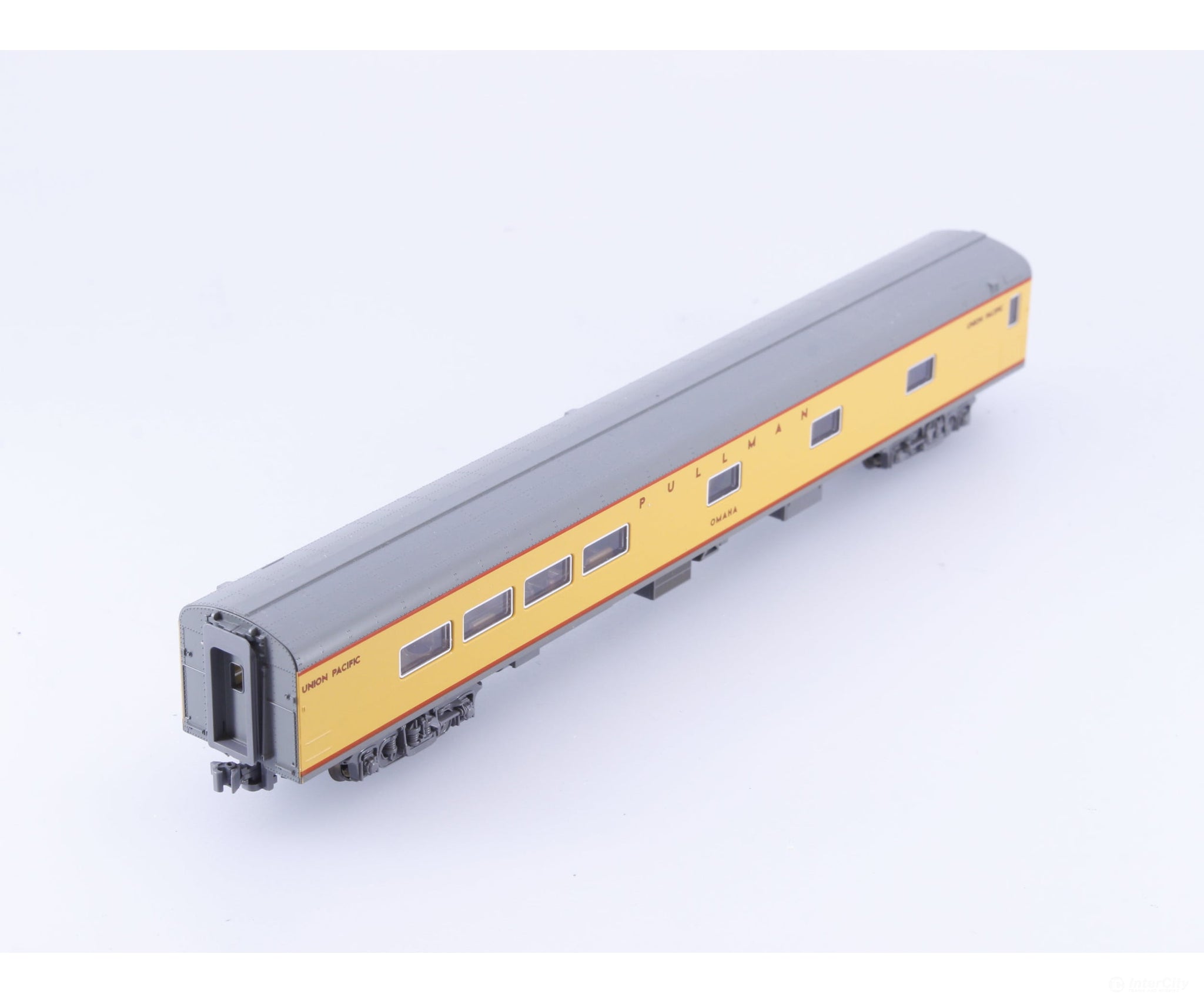 Kato UPCC N Pullman Combination Coach Union Pacific (UP) Omaha - Passenger Cars