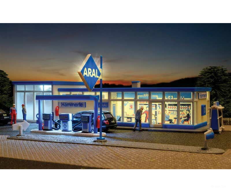 Kibri Ho 38544 Aral Gas Station With Led Light -- Kit - 7-11/16 X 3-1/2 1-3/4 19.5 9 4.5Cm