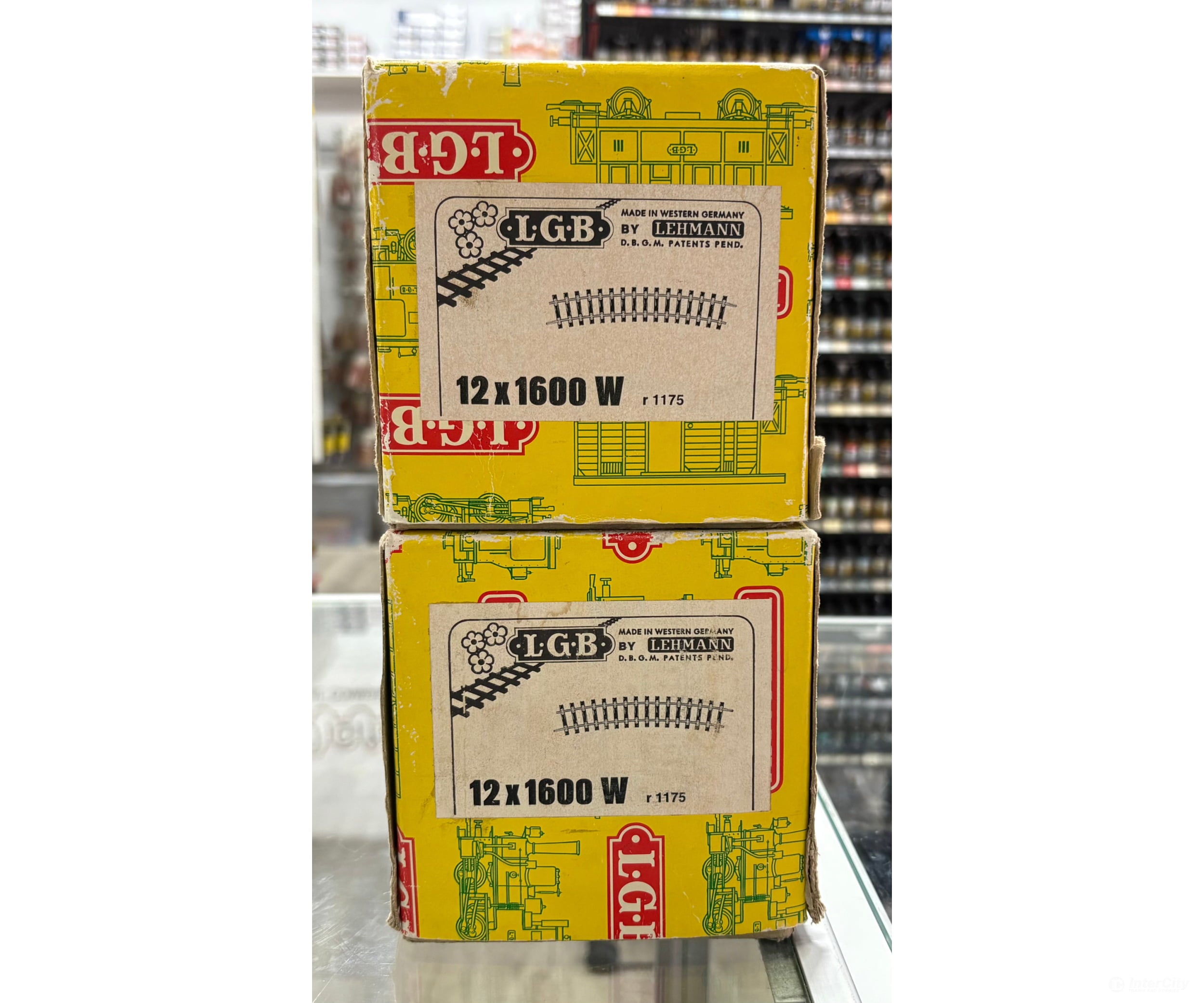 LGB 1600 G R3 Curved Track - 22.5-Degree 8’2’’ Diameter 16 Pieces - Track & Turnouts