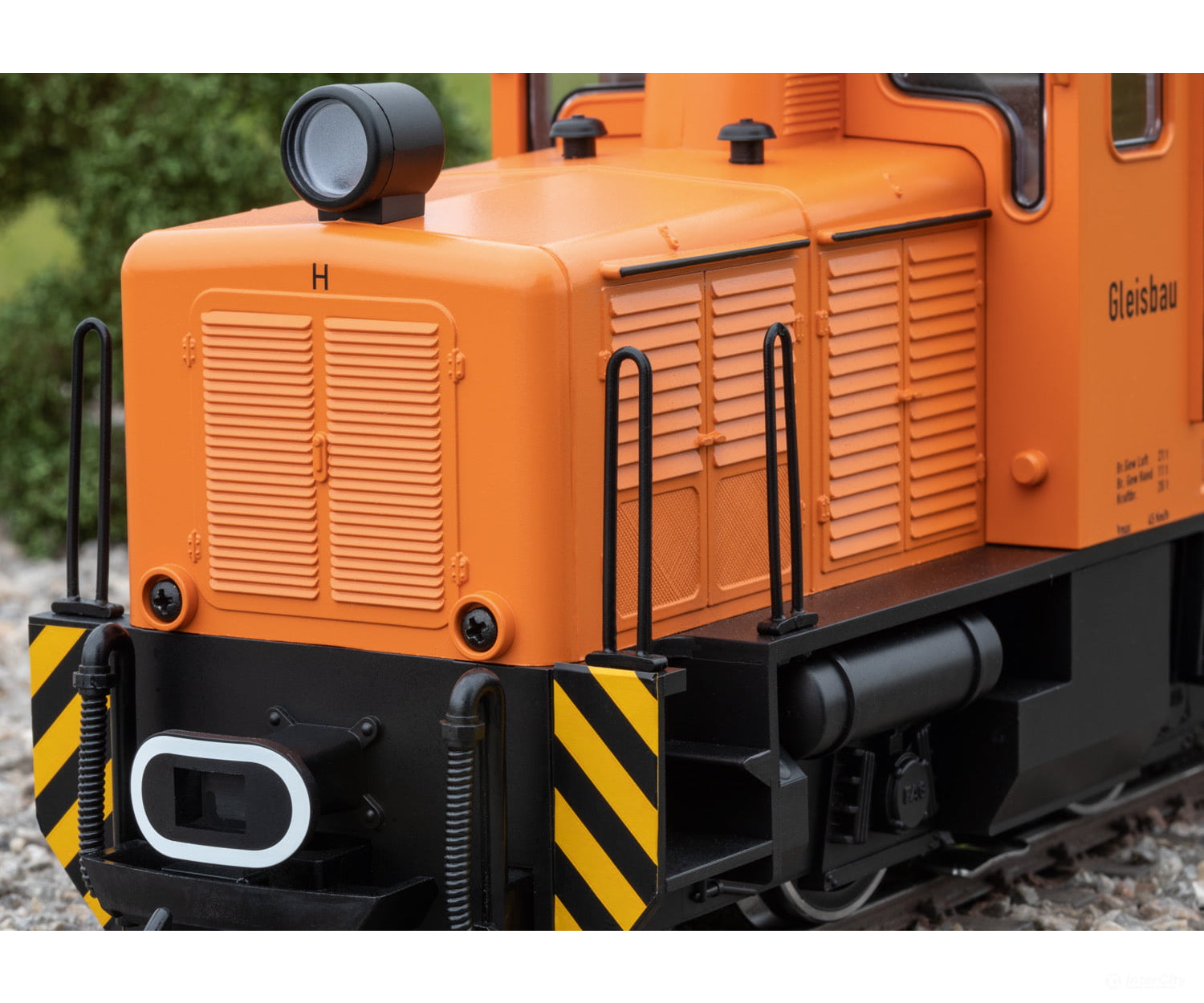 LGB 21671 Track Cleaning Locomotive - Default Title (IC-LGB-21671)