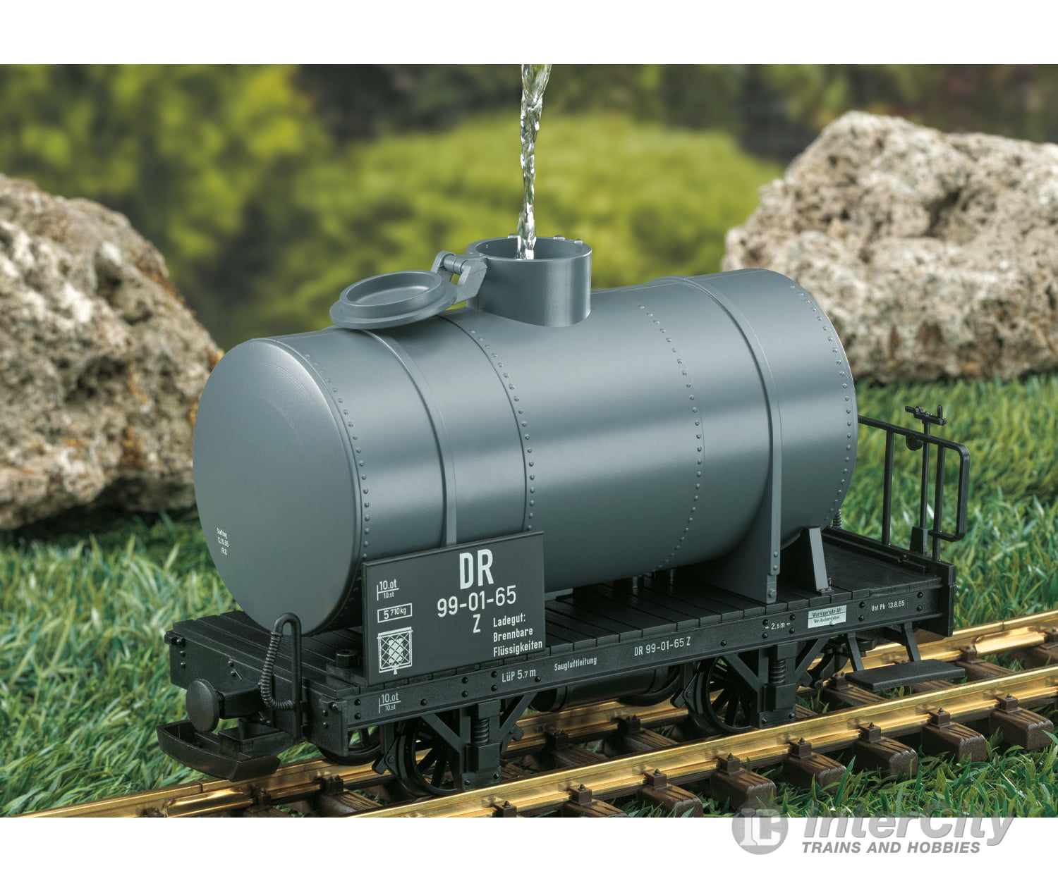 LGB 40556 G DR Tank Car European Freight Cars