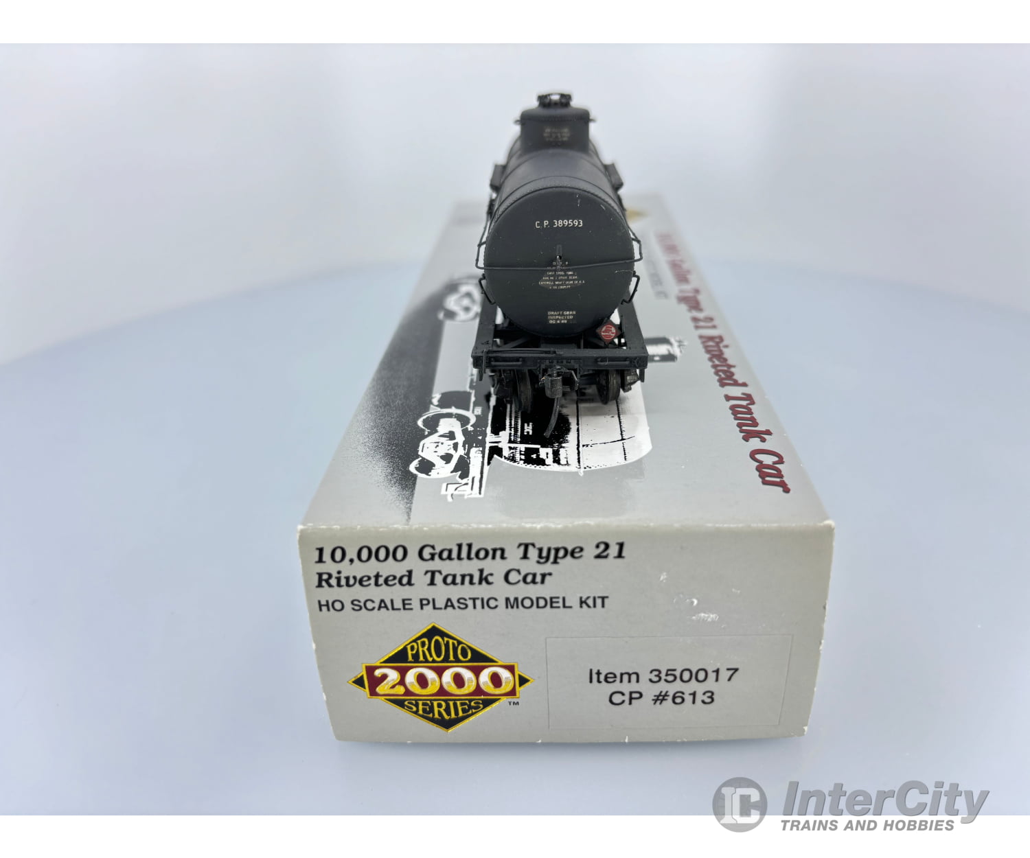 Life-Like 350017 Ho 10 000 Gallon Type 21 Riveted Tank Car Canadian Pacific (Cp) 613 Freight Cars