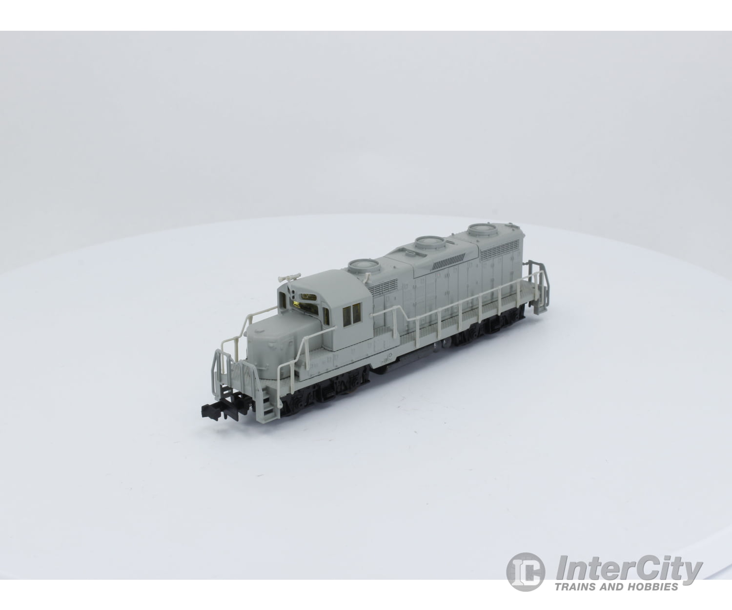 Life-Like 7134 N Gp18 Locomotive Undecorated Analog Dc Locomotives