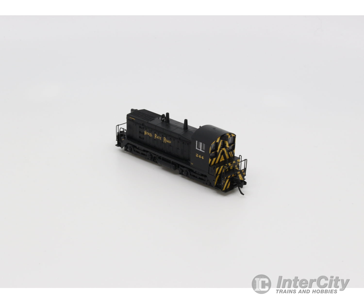 Life-Like 7515 N Sw9/1200 Locomotive Nickel Plate Road (Nkp) 244 Analog Dc Locomotives