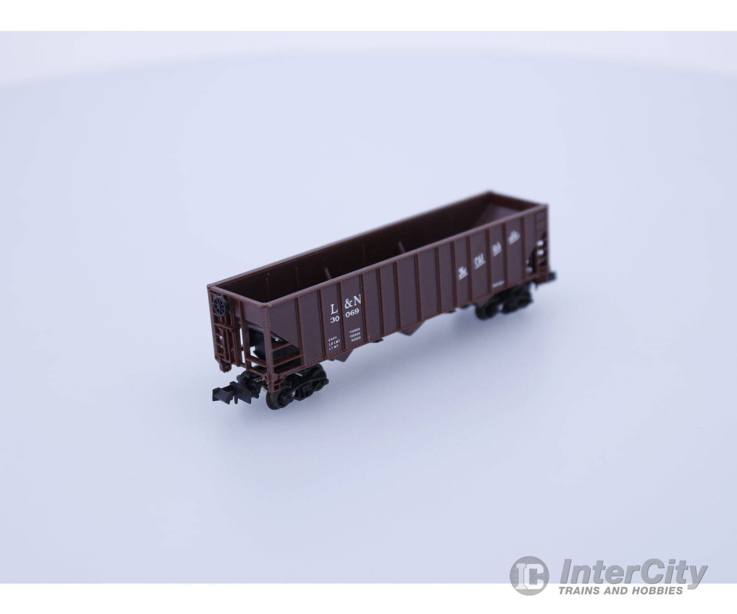 Life-Like 7747 N 100 Ton Hopper Louisville and Nashville Railroad(LN) 30069 Freight Cars