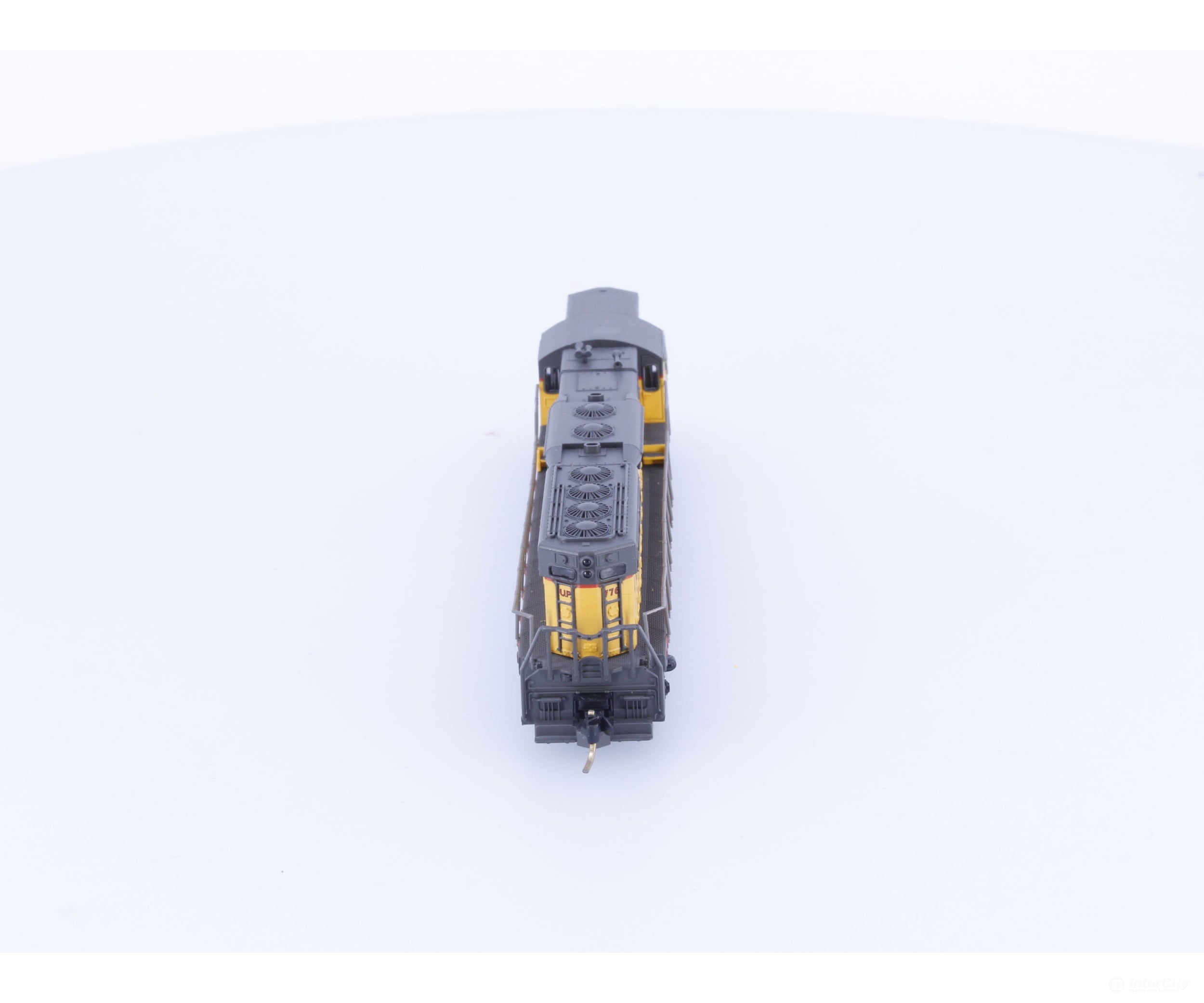 Life-Like 7775 N SD7 Diesel Locomotive Union Pacific (UP) 776 Analog DC Locomotives