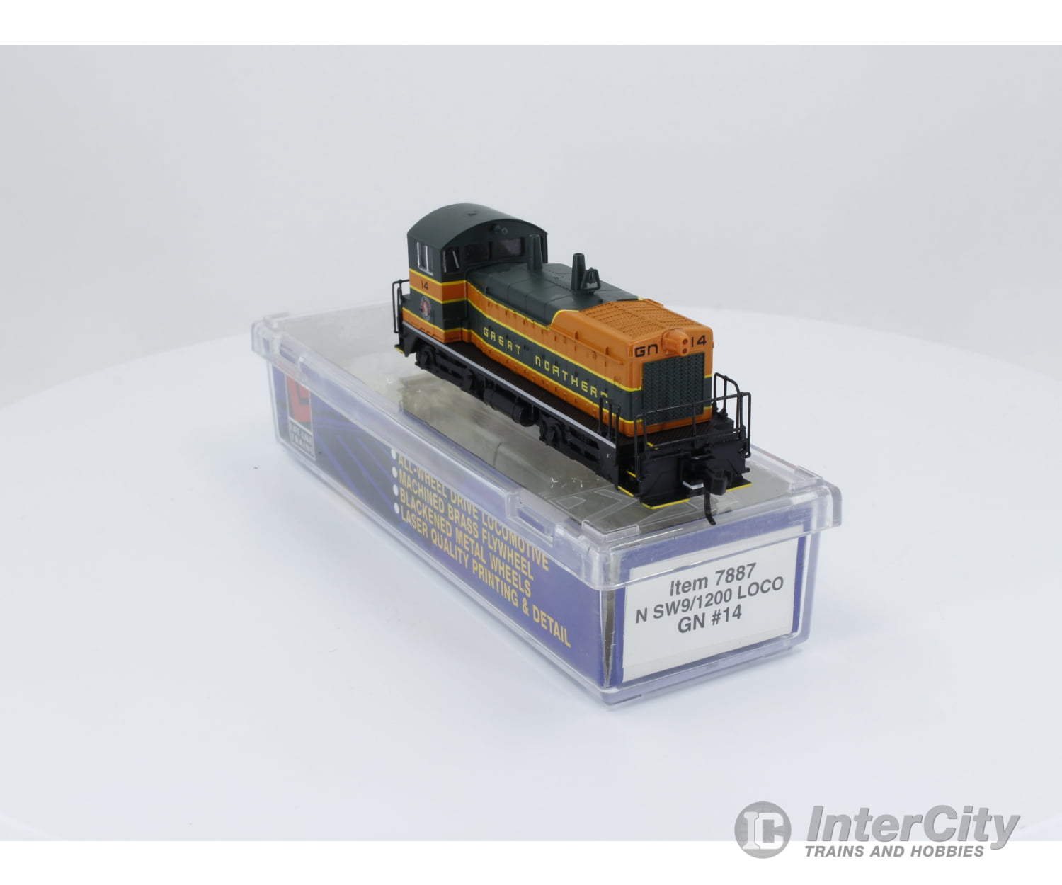 Life-Like 7887 N Sw9/1200 Locomotive Great Northern (Gn) 14 Analog Dc Locomotives