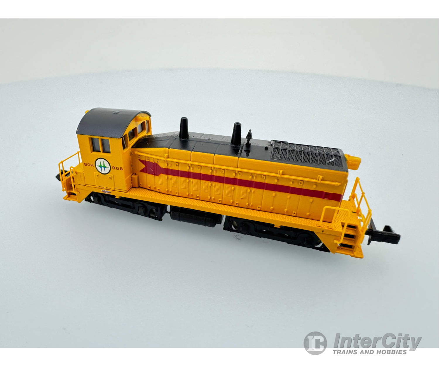 Life-Like 78907 N Bc Hydro Sw900 (Bch) 908 Analog Dc Locomotives