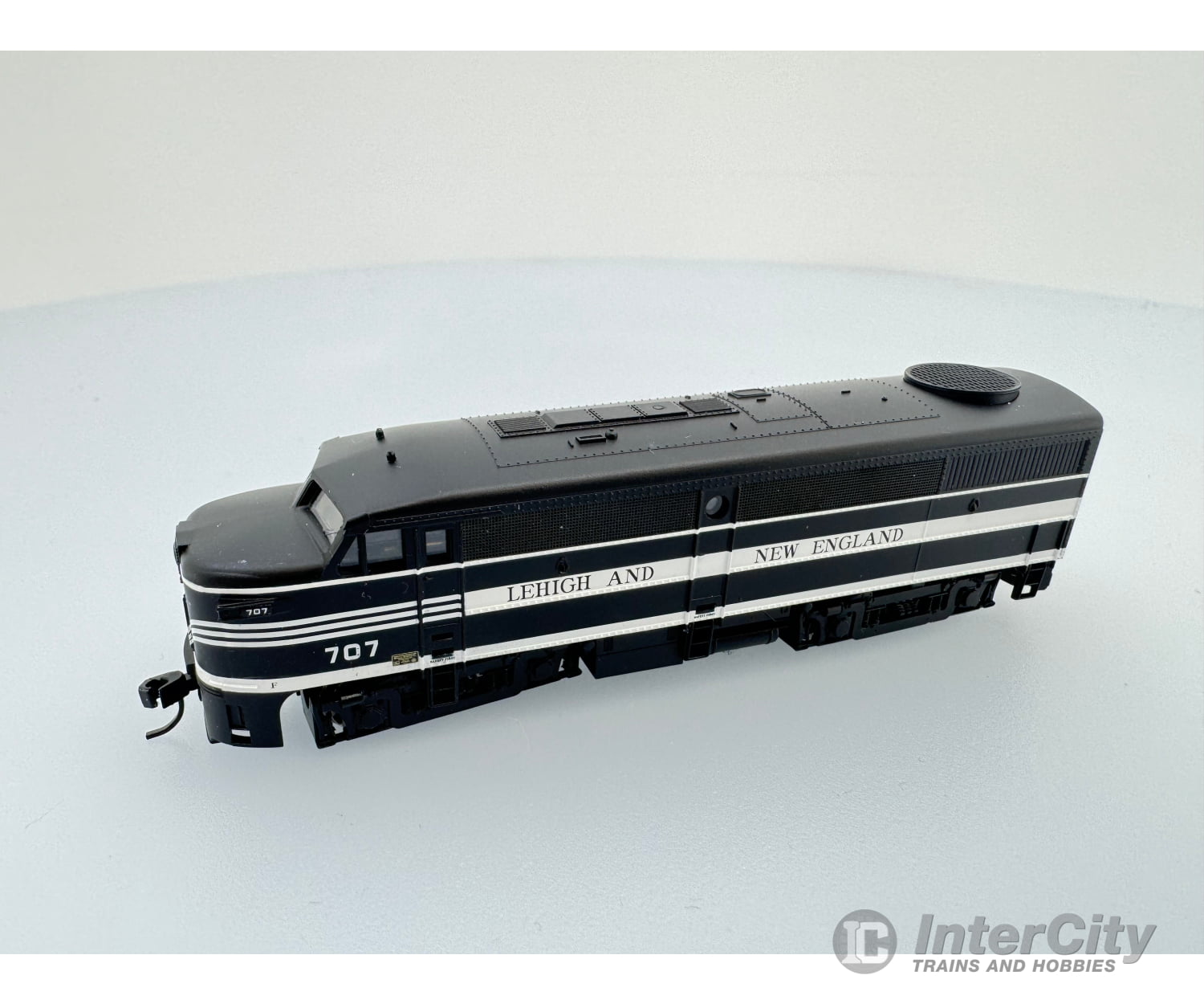 Life-Like 7900 N Lifelike Fa2 Lehigh & New England 707 Analog Dc Locomotives