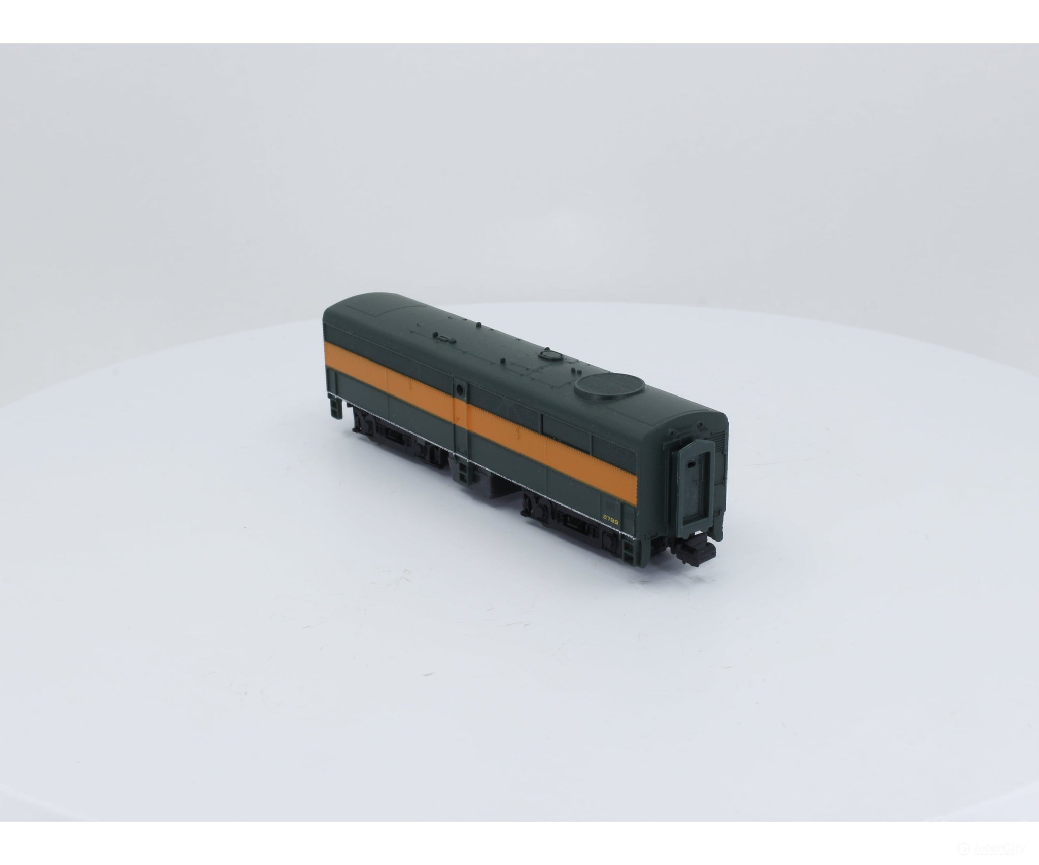 Life-Like 7919 N Fb2 Diesel Locomotive Great Northern (Gn) (1) Passenger Cars