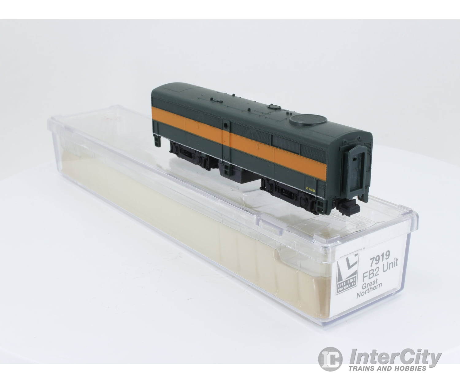 Life-Like 7919 N Fb2 Diesel Locomotive Great Northern (Gn) (1) Passenger Cars