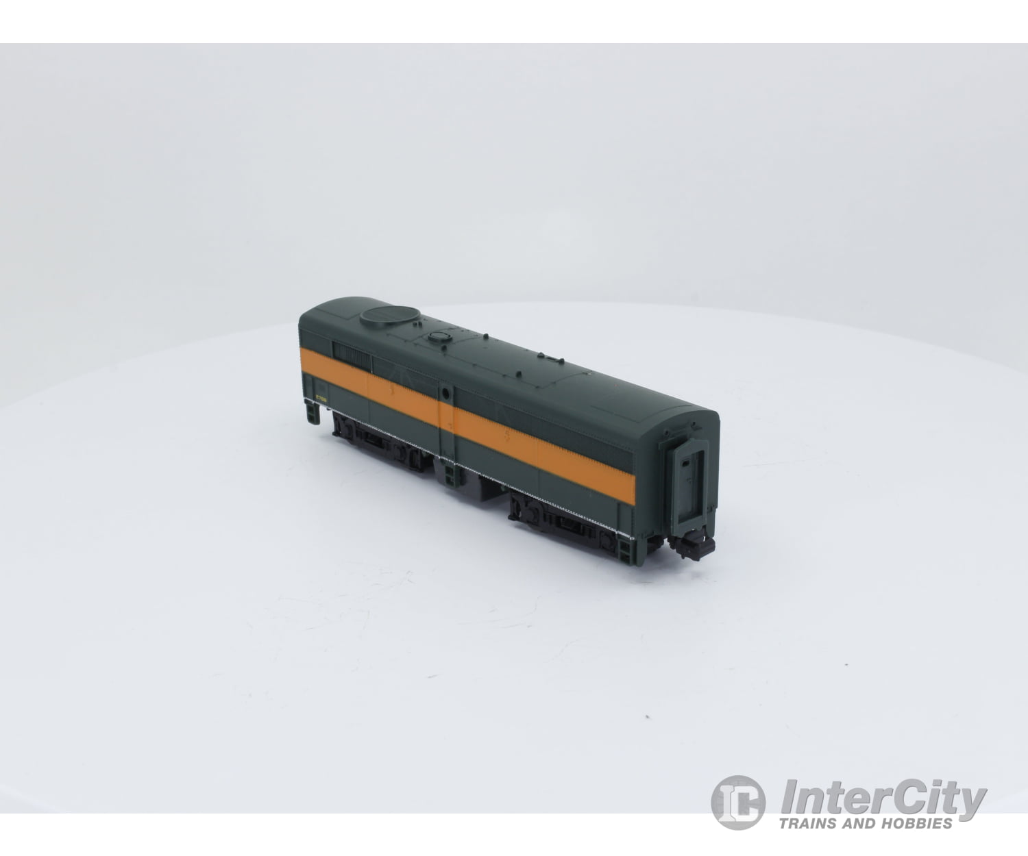 Life-Like 7919 N Fb2 Diesel Locomotive Great Northern (Gn) (2) Passenger Cars