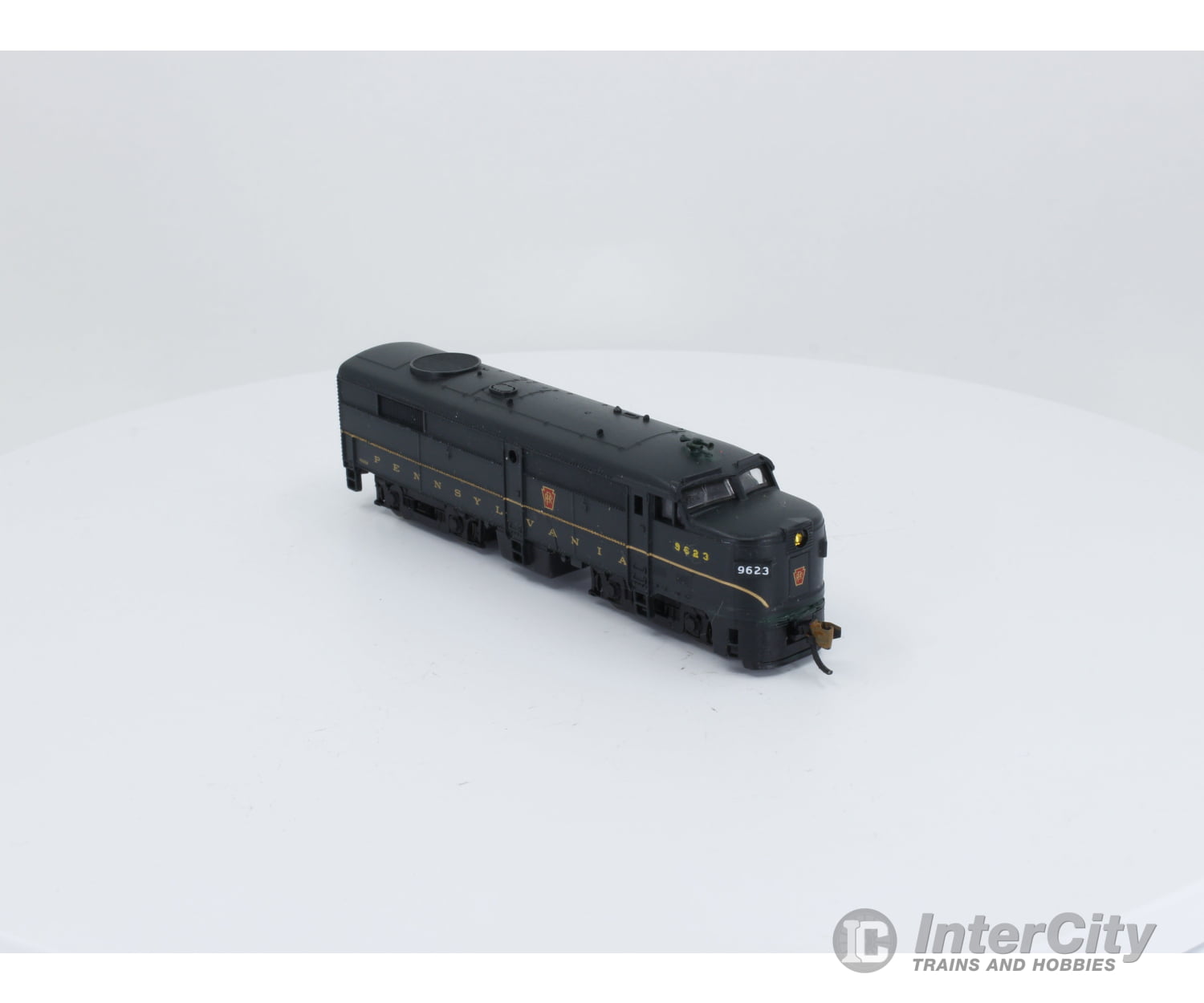 Life-Like 7930 N Fa2 Locomotive Pennsylvania (Prr) 9623 Analog Dc Locomotives