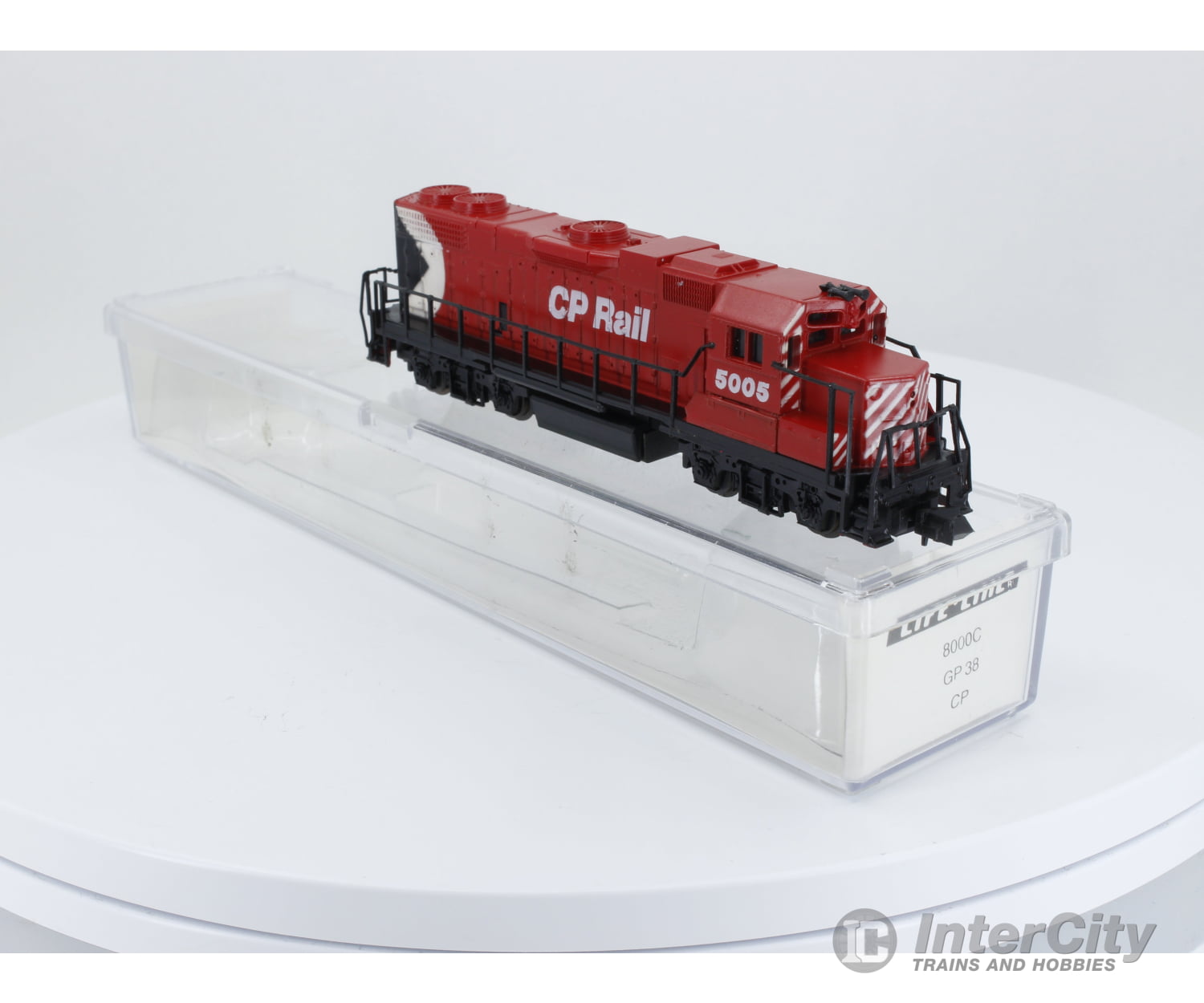 Life-Like 8000C N Gp 38 Canadian Pacific Locomotive (Cp) 5005 Analog Dc Locomotives