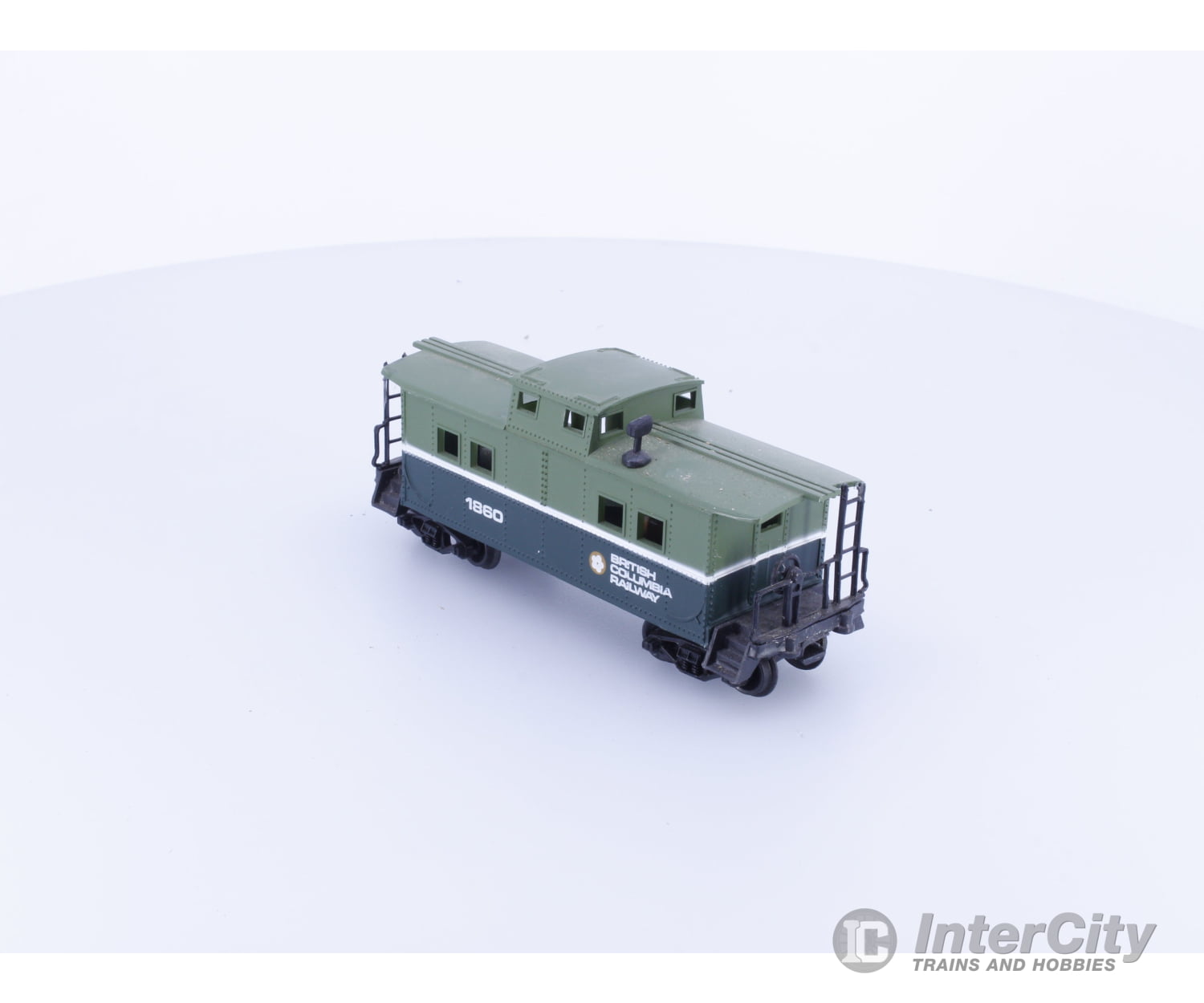 Life-Like 84620 HO Caboose BC Rail (BCOL) 1860 Freight Cars