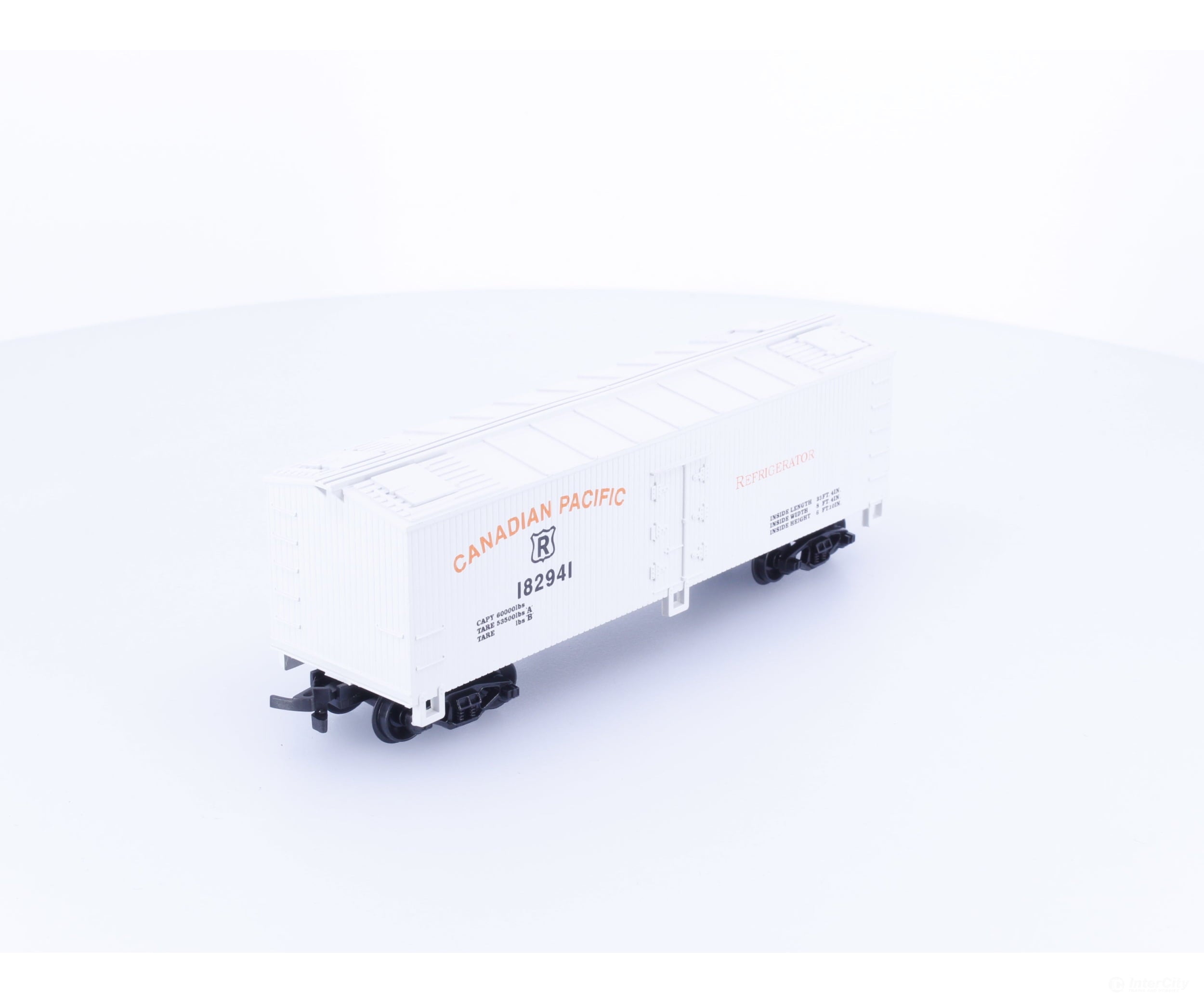 Life-Like 8462R HO Reefer Car Canadian Pacific (CP) 182941 (#1) Freight Cars