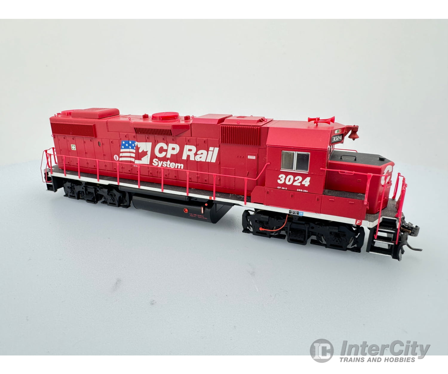 Life-Like 857817 Ho Gp38-2 Canadian Pacific (Cp) 3024 Dcc Locomotives