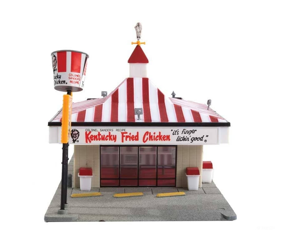Life-Like Products HO 1394 Kentucky Fried Chicken(R) Drive-In - Kit - 8-3/8 x 4-1/4’’ 21.3 x 10.8cm - Structures