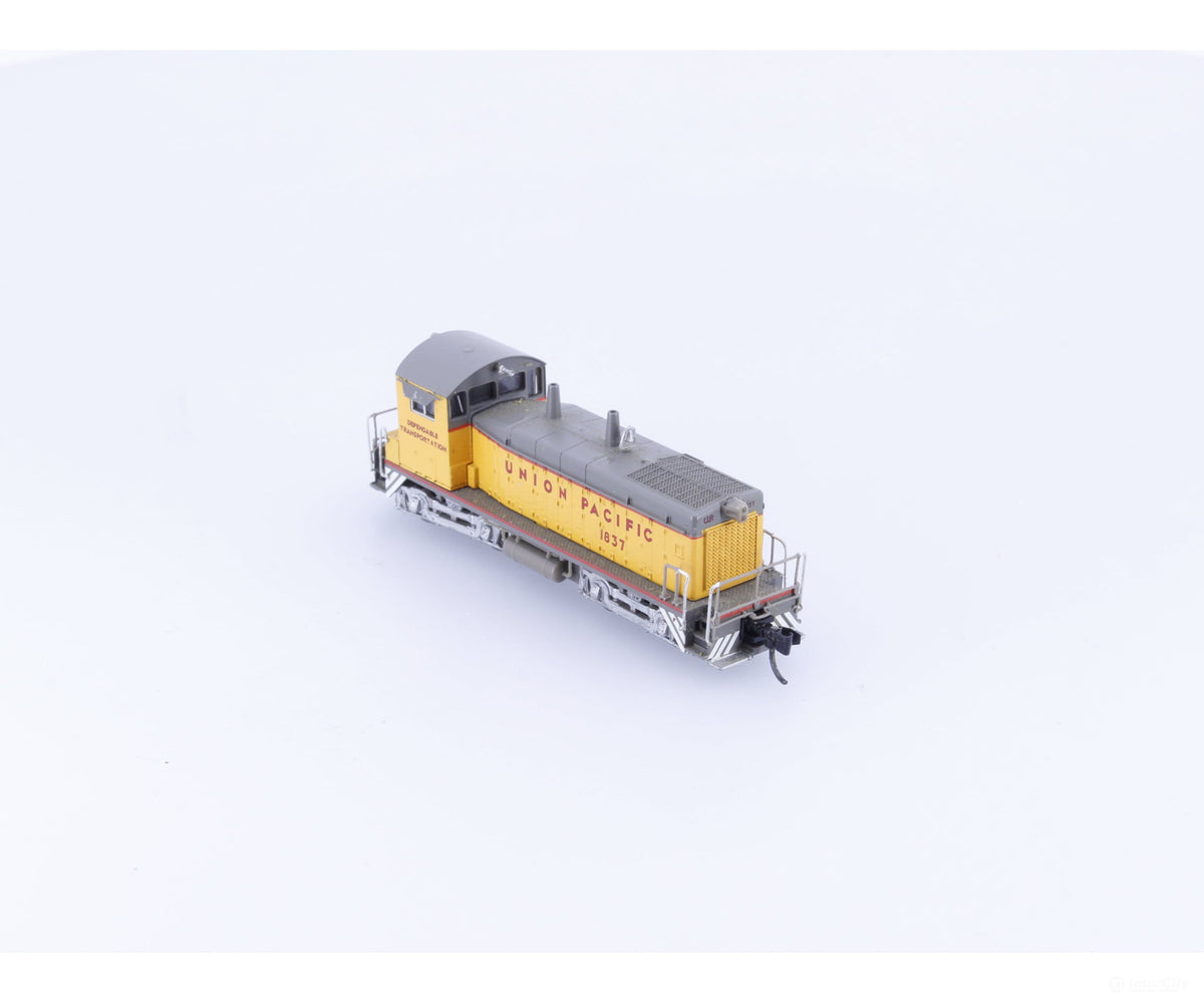 Lifelike 7519 N SW9/1200 Diesel Locomotive Union Pacific (UP) 1837 Analog DC - Locomotives