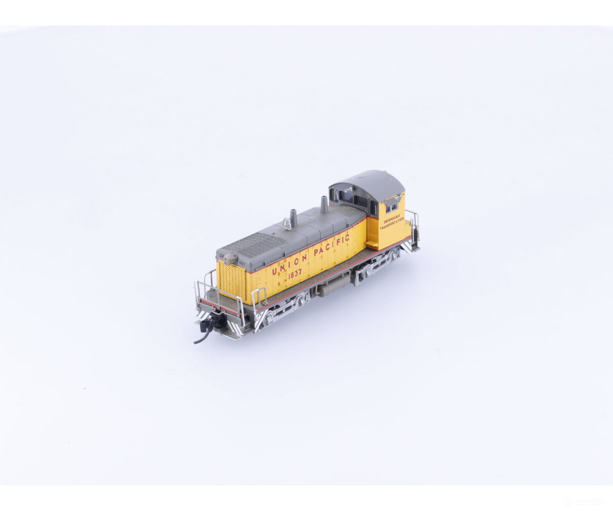 Lifelike 7519 N SW9/1200 Diesel Locomotive Union Pacific (UP) 1837 Analog DC - Locomotives