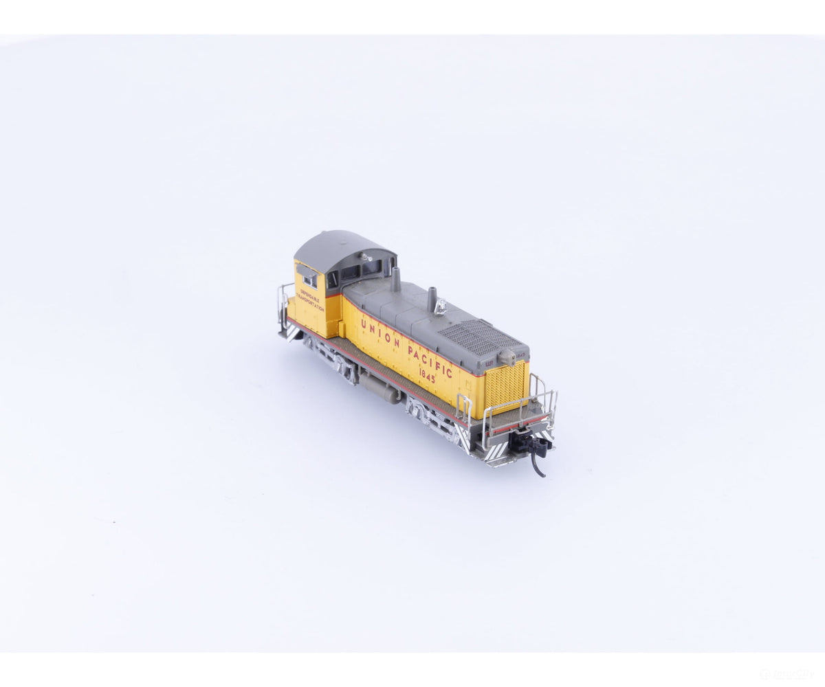 Lifelike 7520 N SW9/1200 Diesel Locomotive Union Pacific (UP) 1845 Analog DC - Locomotives