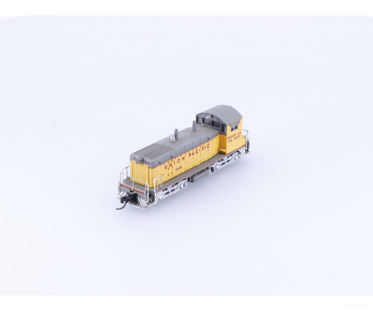 Lifelike 7898 N SW9/1200 Diesel Locomotive Union Pacific (UP) 1846 Analog DC - Locomotives