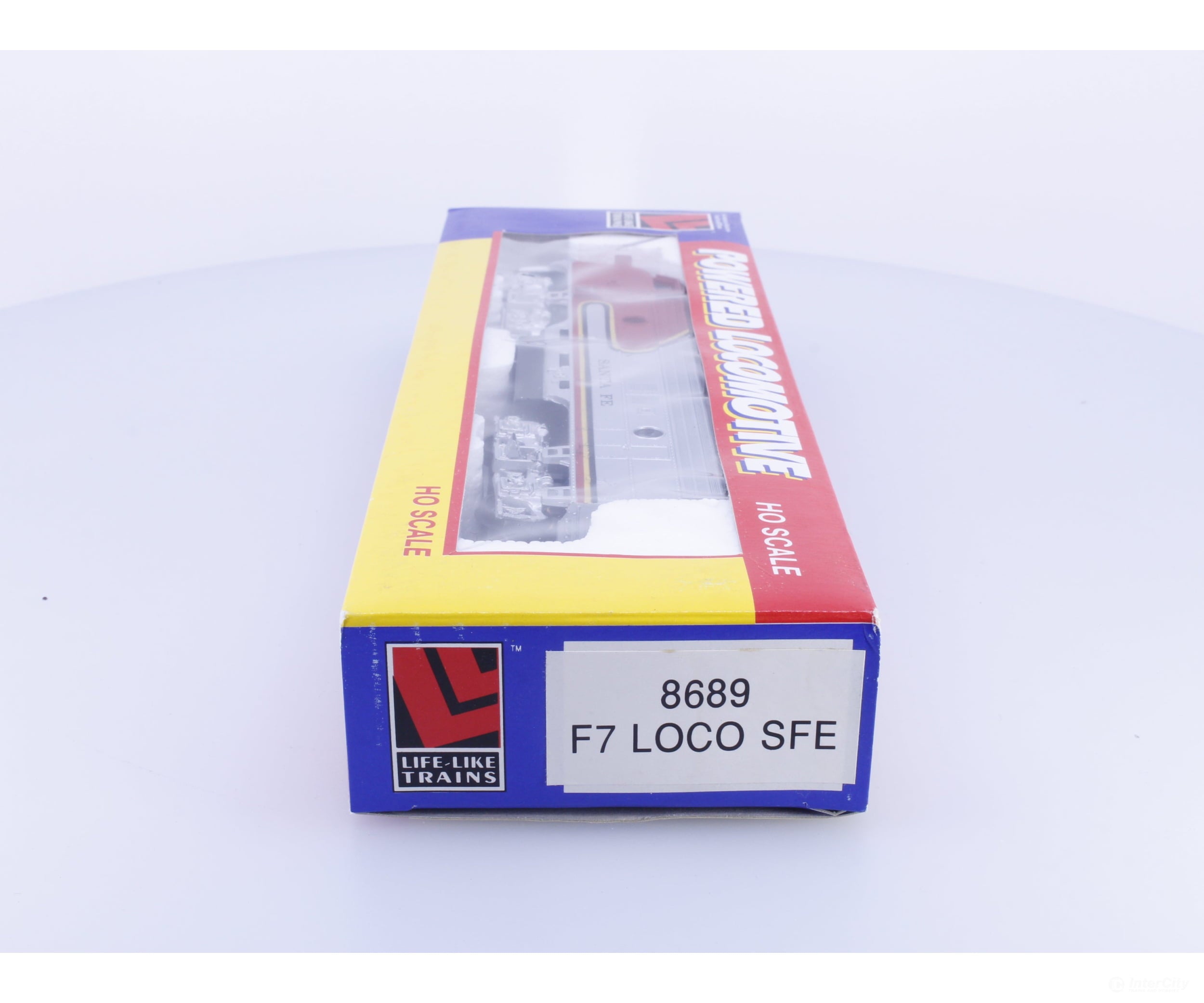 Lifelike 8689 HO F7 A-Unit Diesel Locomotive Santa Fe (SF) Analog DC (#1) - Locomotives