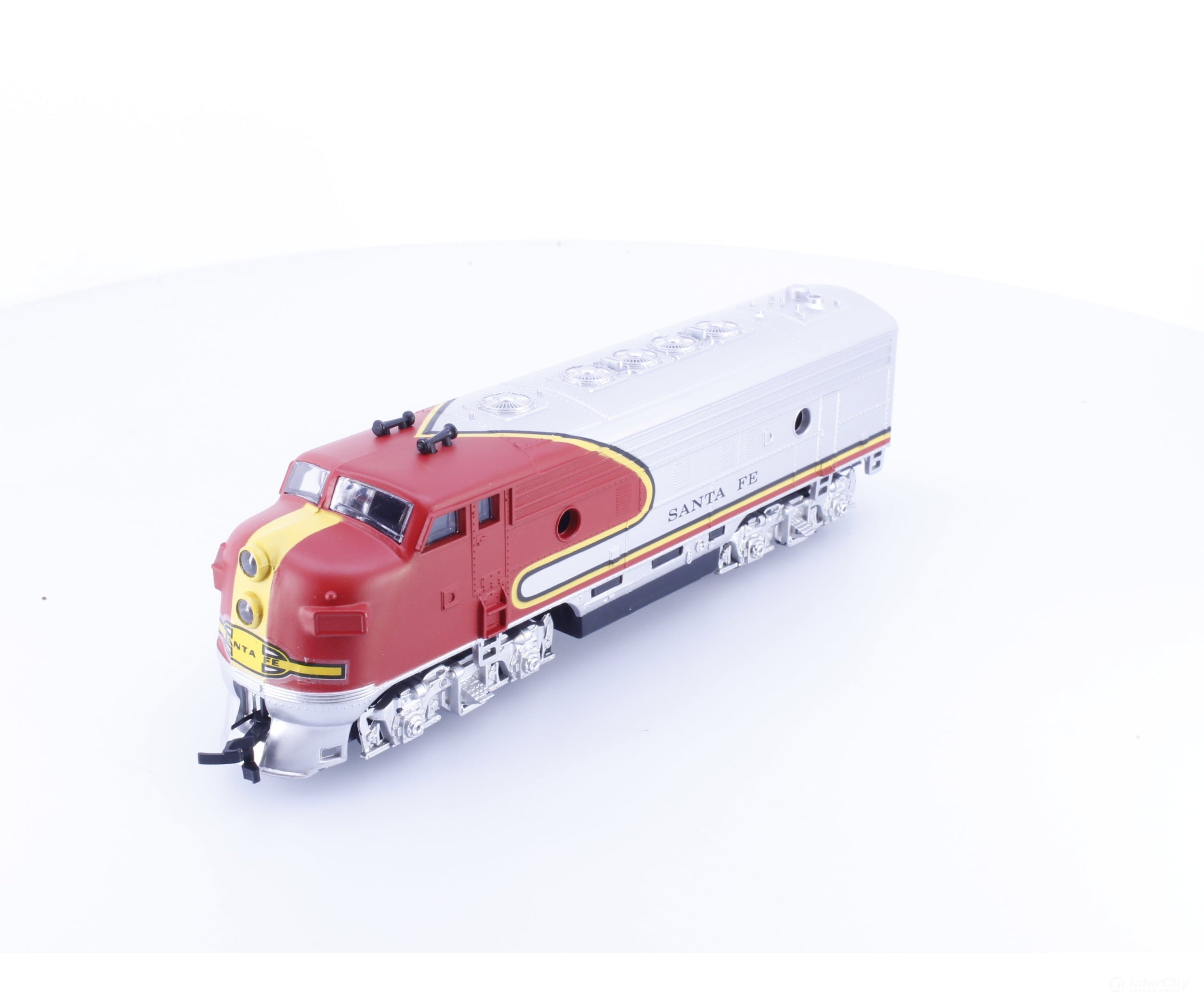 Lifelike 8689 HO F7 A-Unit Diesel Locomotive Santa Fe (SF) Analog DC - Locomotives