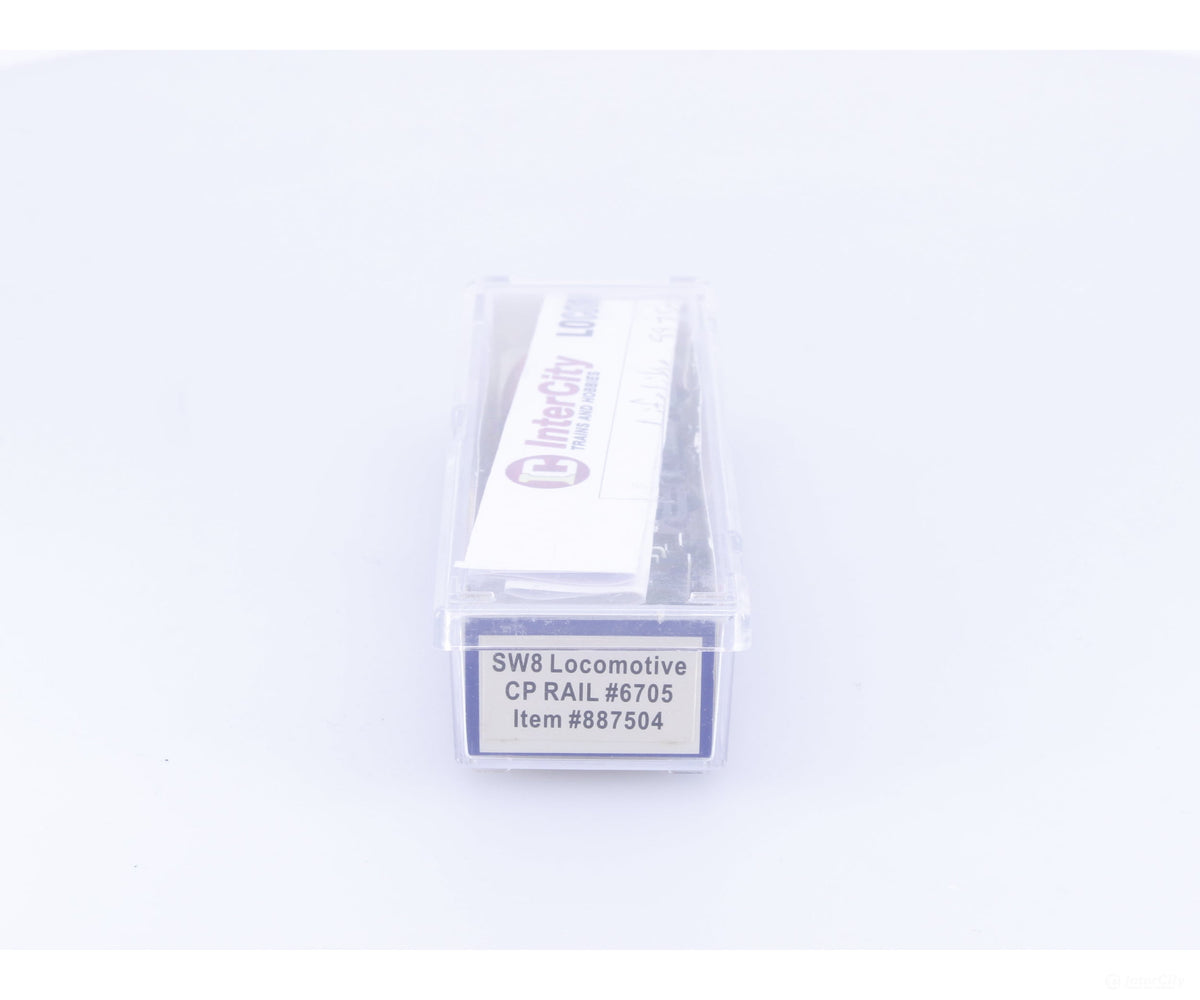 Lifelike 887504 N SW8 Diesel Locomotive Canadian Pacific (CP) 6705 Analog DC - Locomotives