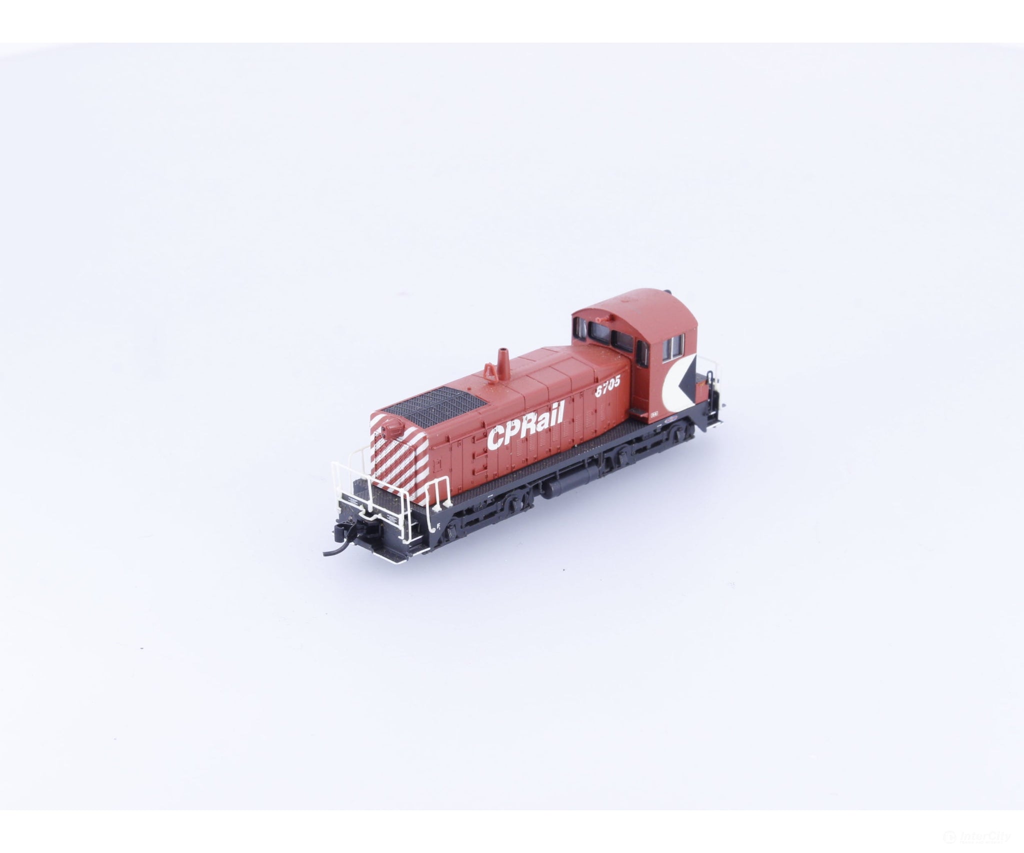 Lifelike 887504 N SW8 Diesel Locomotive Canadian Pacific (CP) 6705 Analog DC - Locomotives