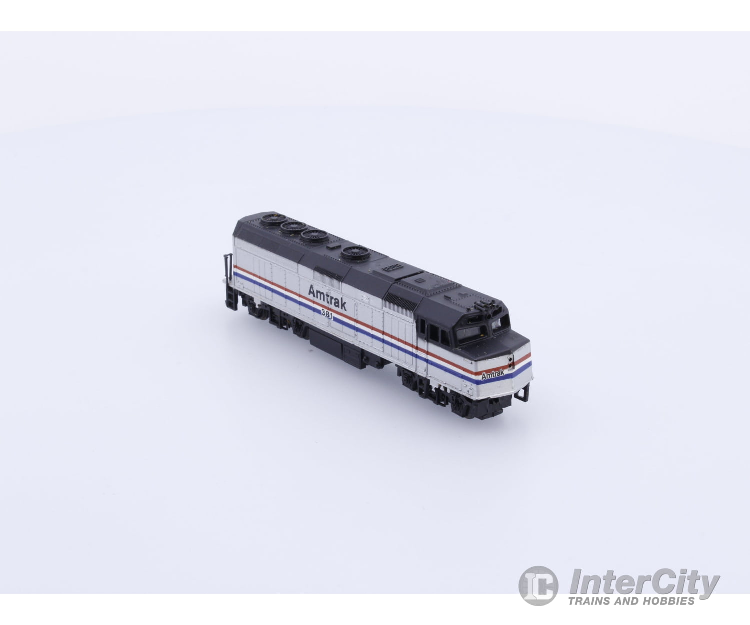 Lifelike N F40PH Amtrak (AMTK) 381 Analog DC Locomotives