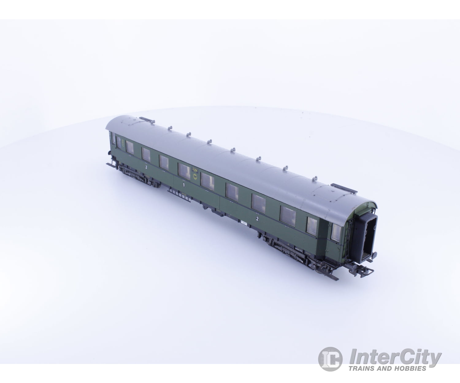 Liliput 84202 HO DR 1st /2nd Class Passenger Car with Interior Lighting 11342 European Passenger Cars