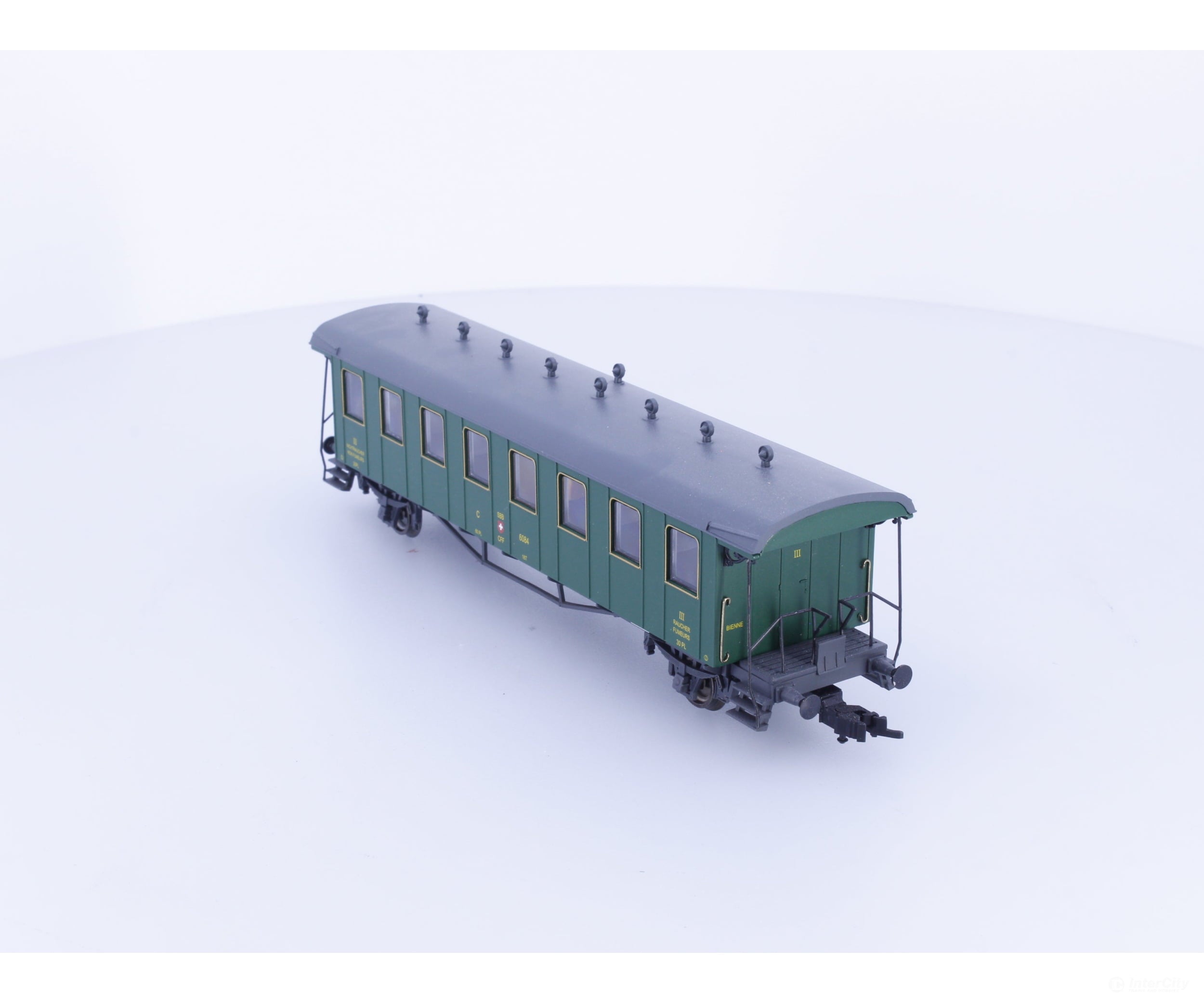 Liliput L334470 HO SBB-CFF-FFS Oldtimerwagen 3rd Class Passenger Coach Type C 6084 - European Passenger Cars