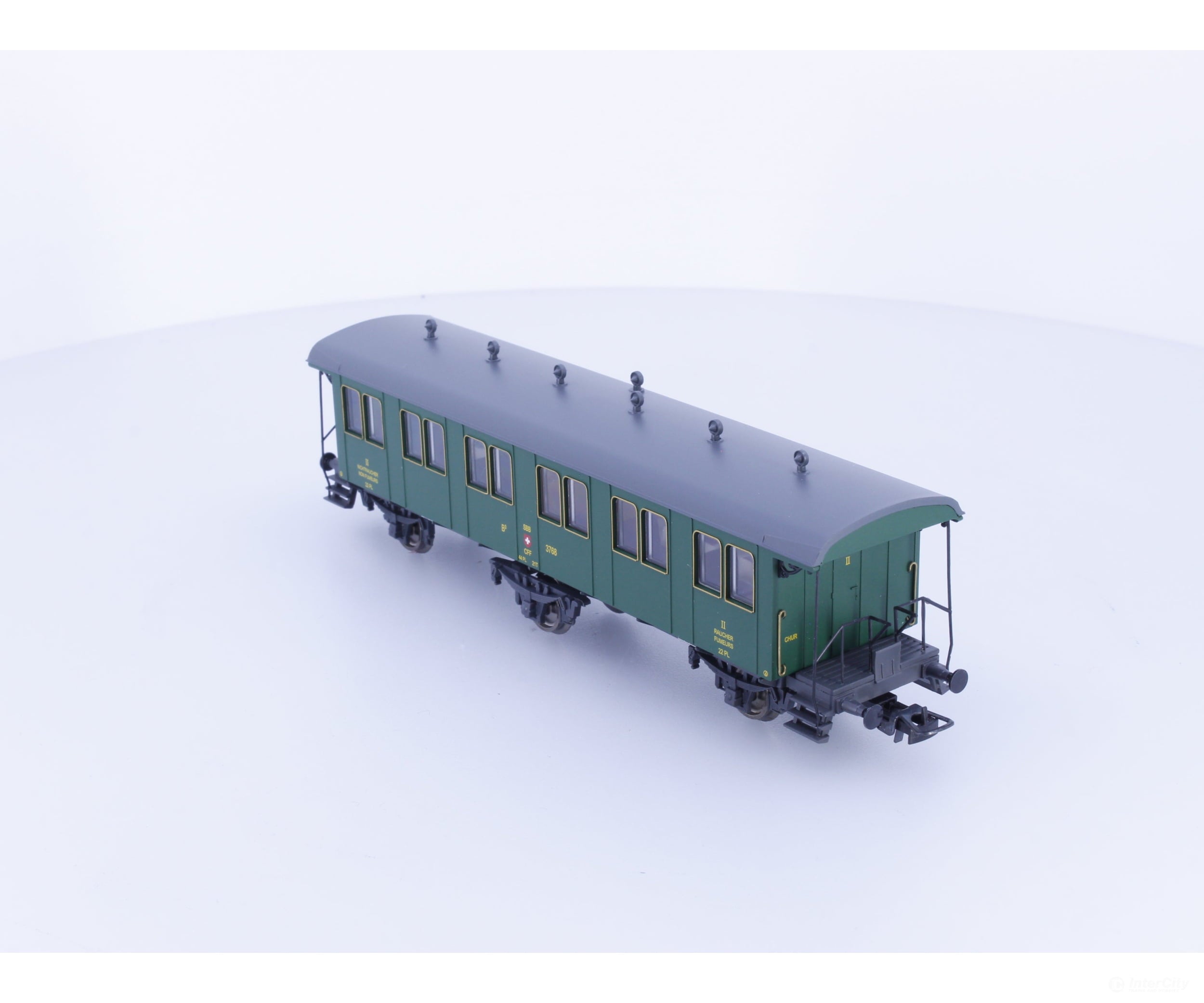 Liliput L334486 HO SBB-CFF-FFS Oldtimerwagen 2nd Class Passenger Coach Type B 3768 - European Passenger Cars
