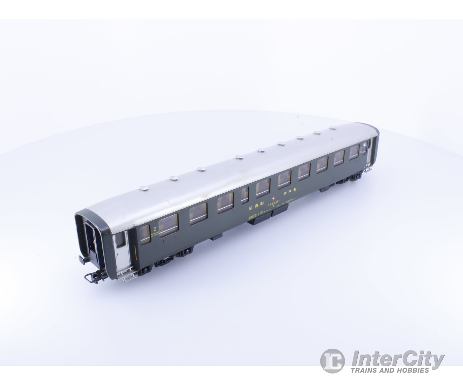 Lima 309380 HO SBB-CFF-FFS 2nd Class Passenger Car with Interior Details 518529401193 European Passenger Cars