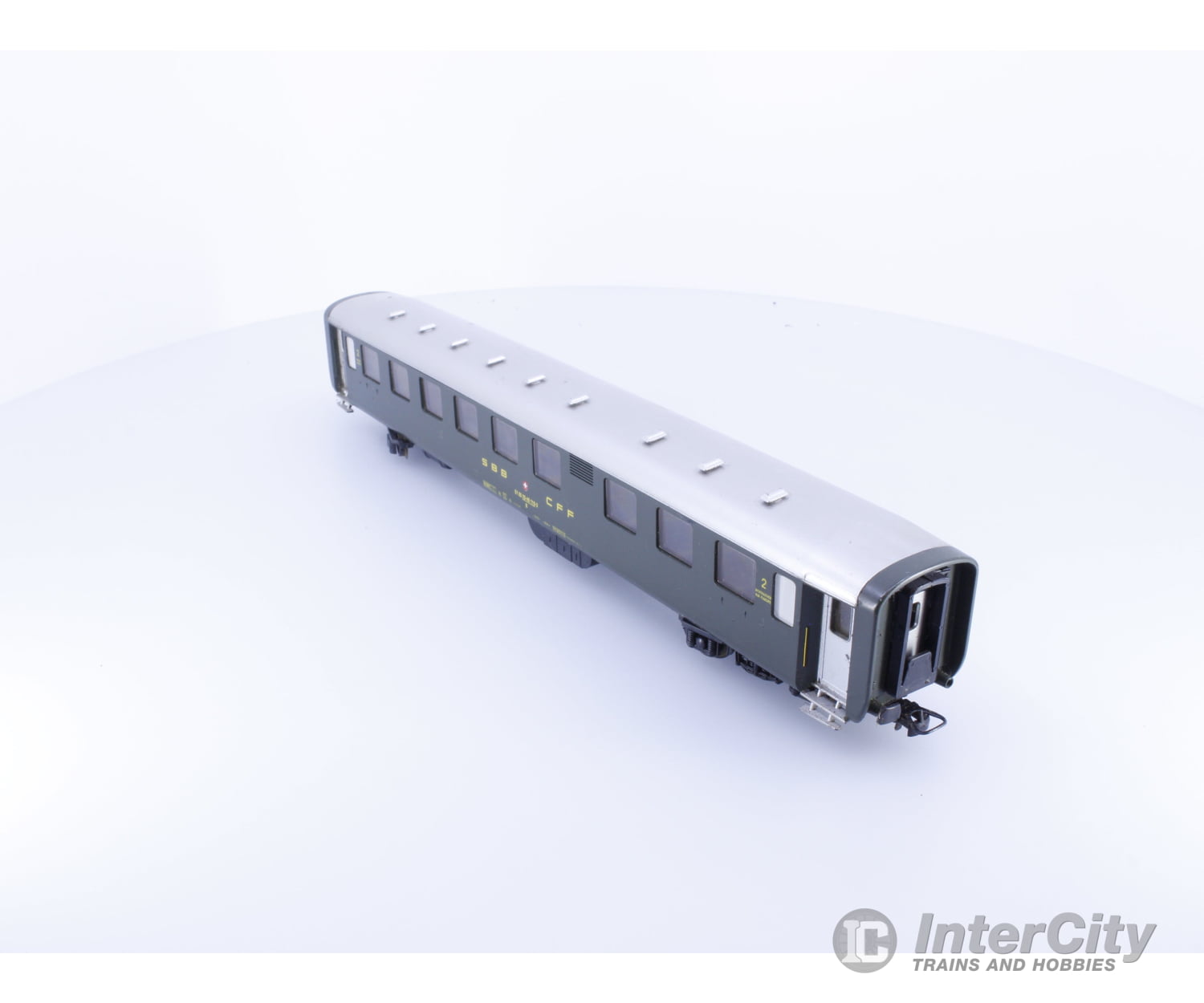 Lima 309380 HO SBB-CFF-FFS 2nd Class Passenger Car with Interior Details 518529401193 European Passenger Cars