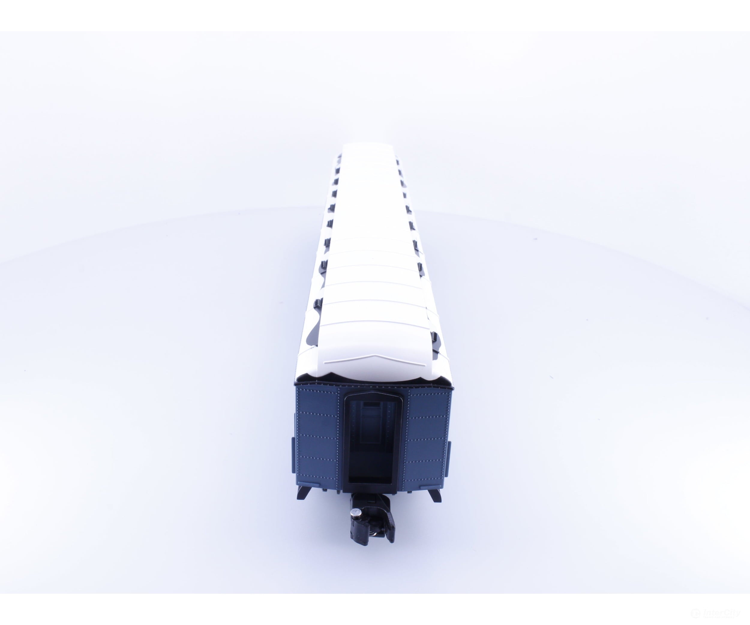 Lionel 6-44131 S American Flyer Trains Polar Express Lighted Abandoned Toy Car - Passenger Cars