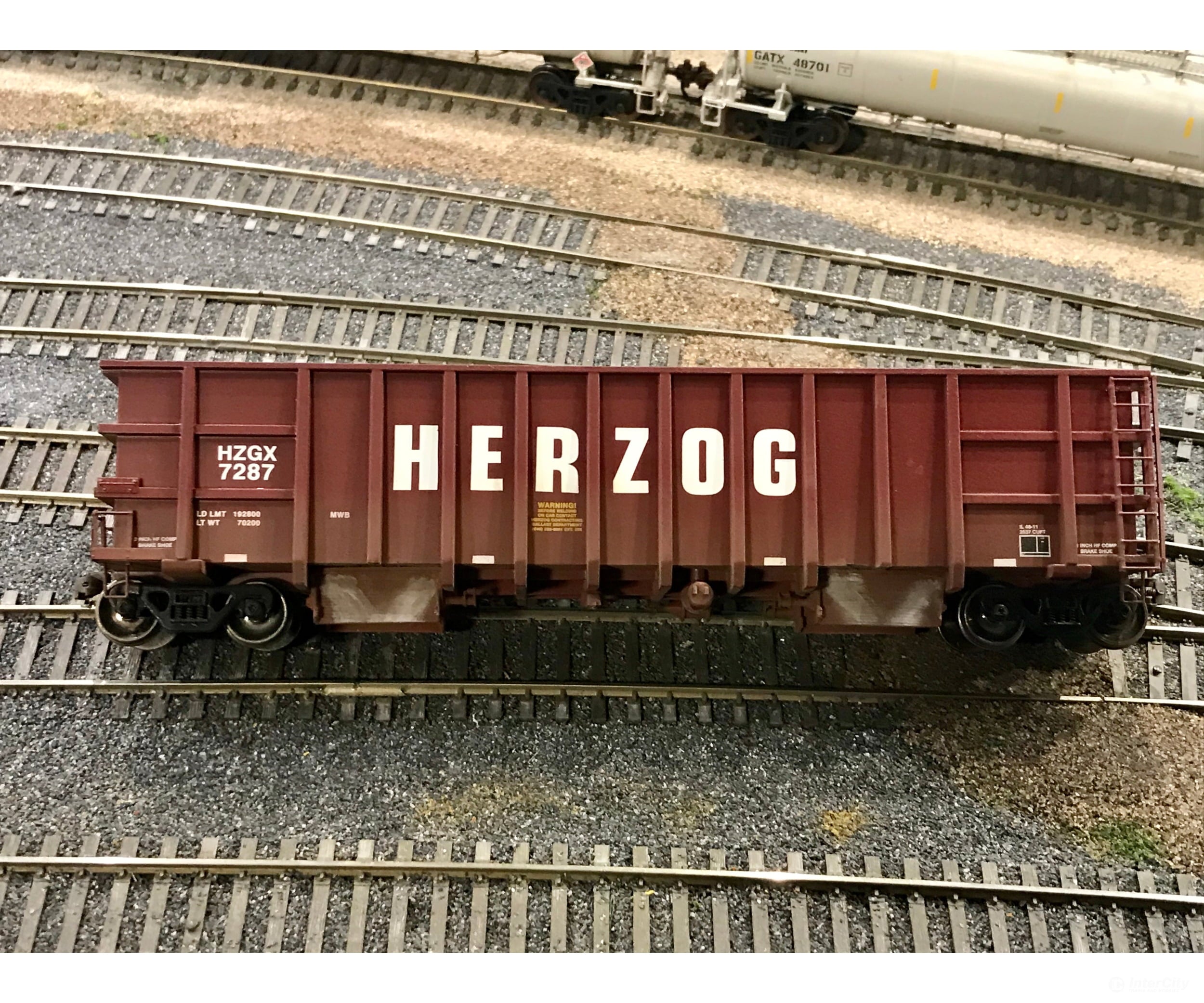 Mac Rail Mac-821 Ho Ballast Doors Type #1 (Herzog - Long) Detailing Parts