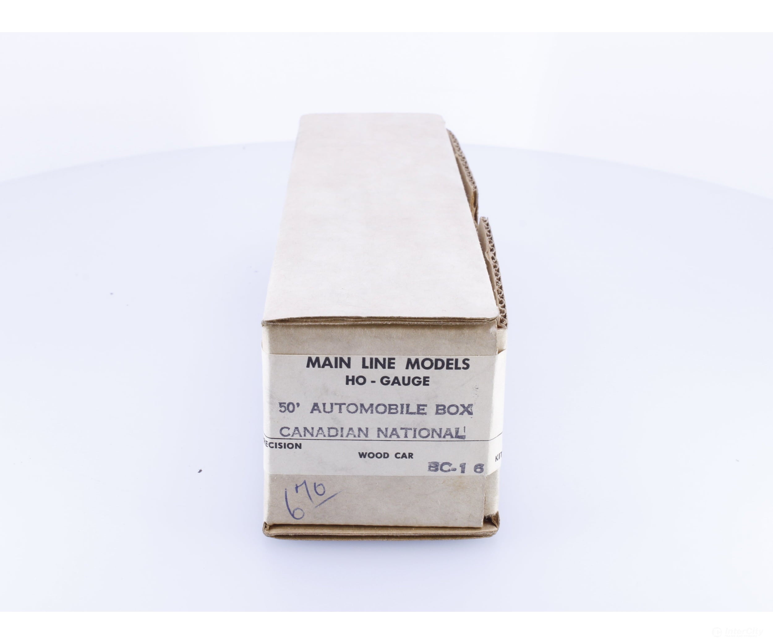 Main Line Models BC-16 HO 50’ Automobile Box Car Kit Canadian National (CN) 4240530 - Freight Cars