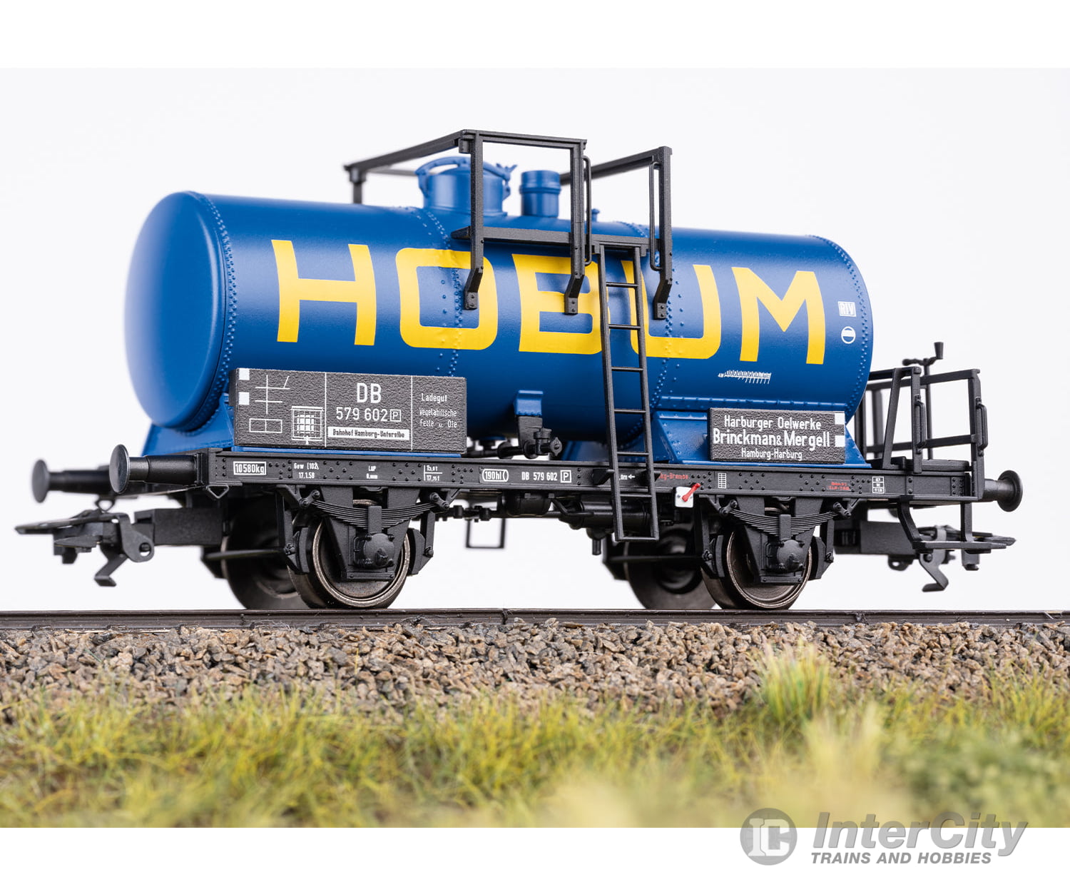 Marklin 00719 Ho Two-Axle Tank Car Display With Two Wheelsets European Freight Cars