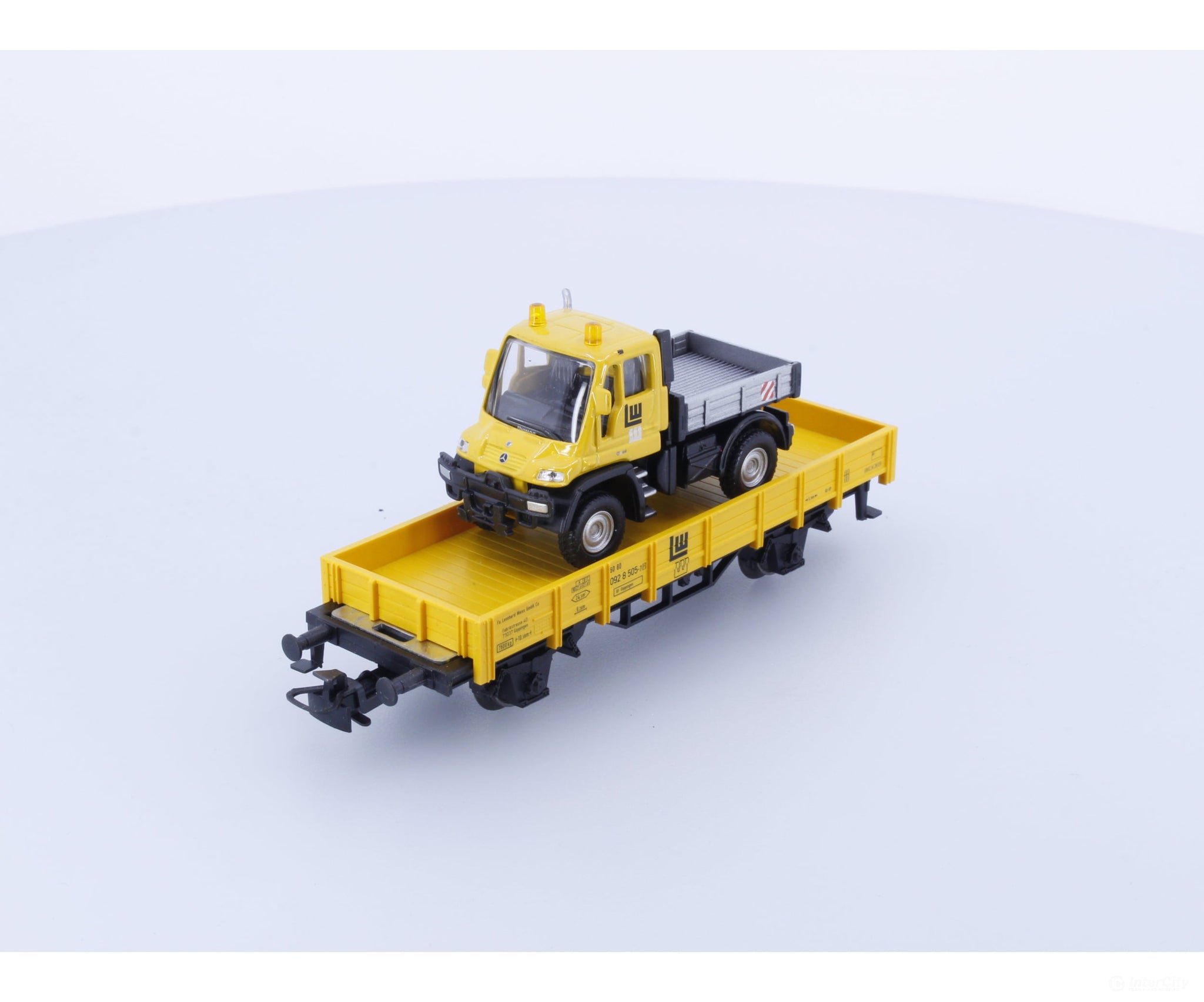 Marklin 00754-12 Ho Lw Wagon And Truck Set 092 8 505-7 European Freight Cars